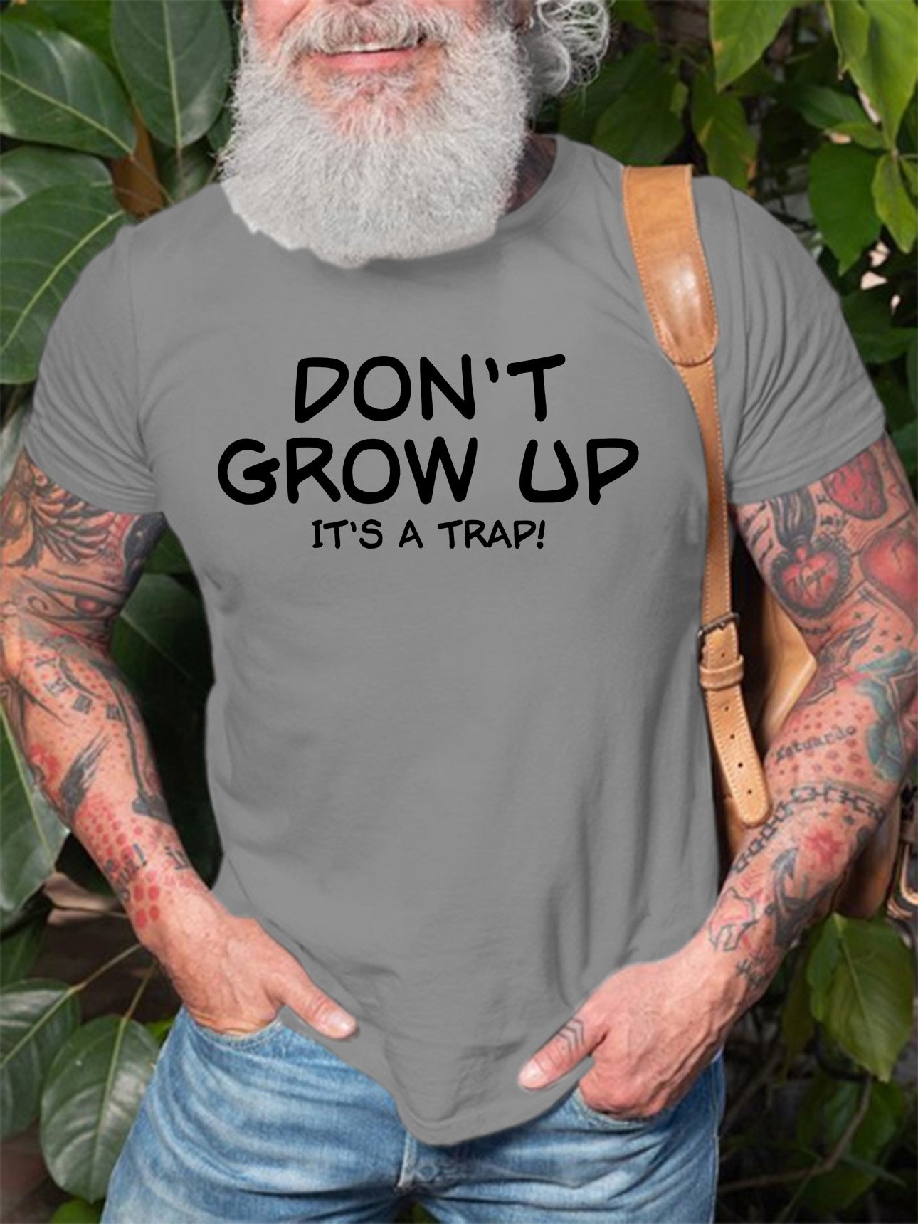 Don't Grow Up It's A Trap Men's T-shirt