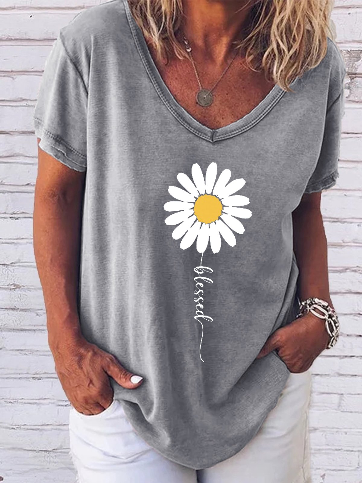 Be Kind Flower Daisy V Neck Boho Floral Short sleeve tops