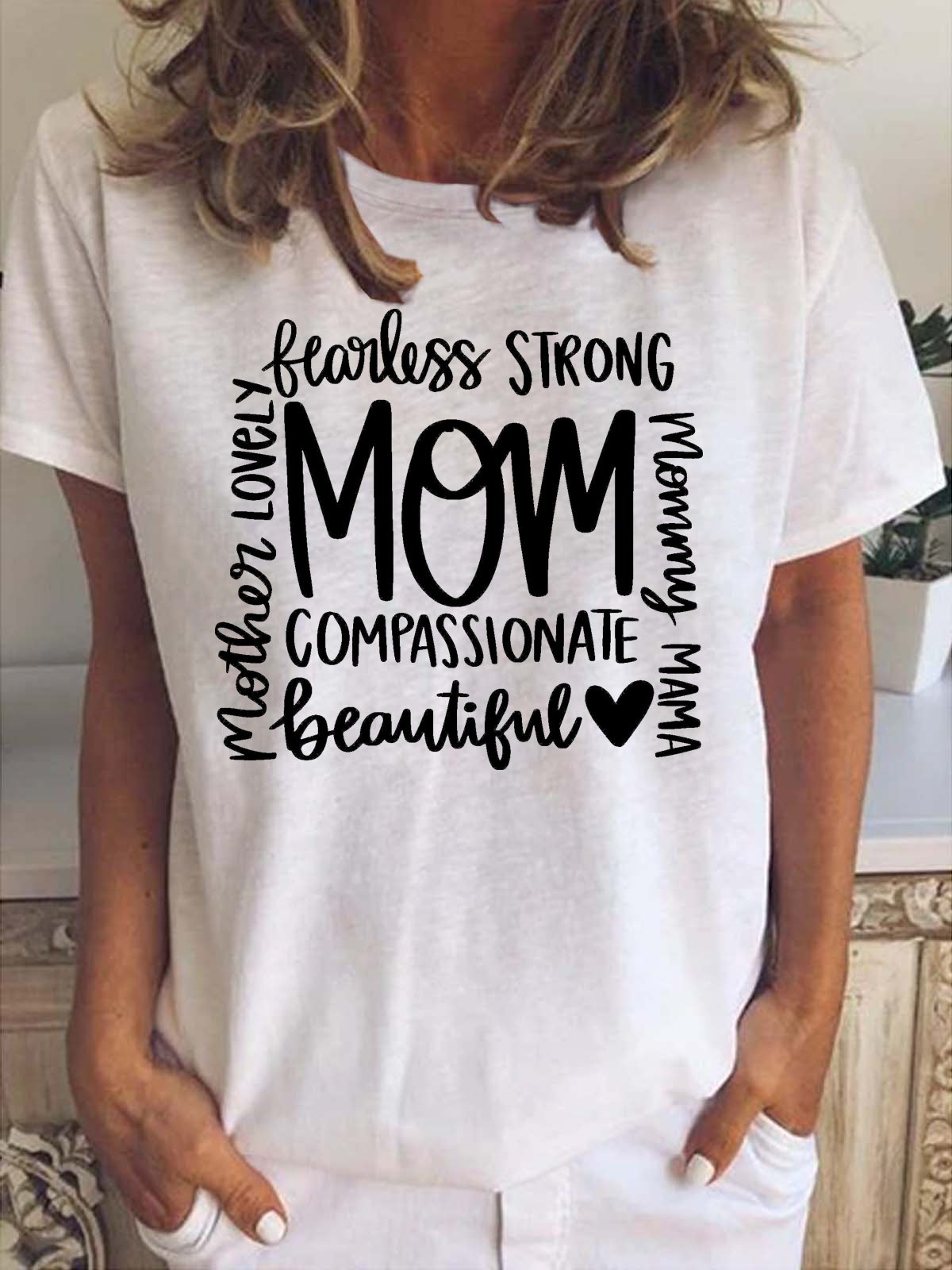 Mom Mother's Day Gift Mom Life Casual T-Shirt