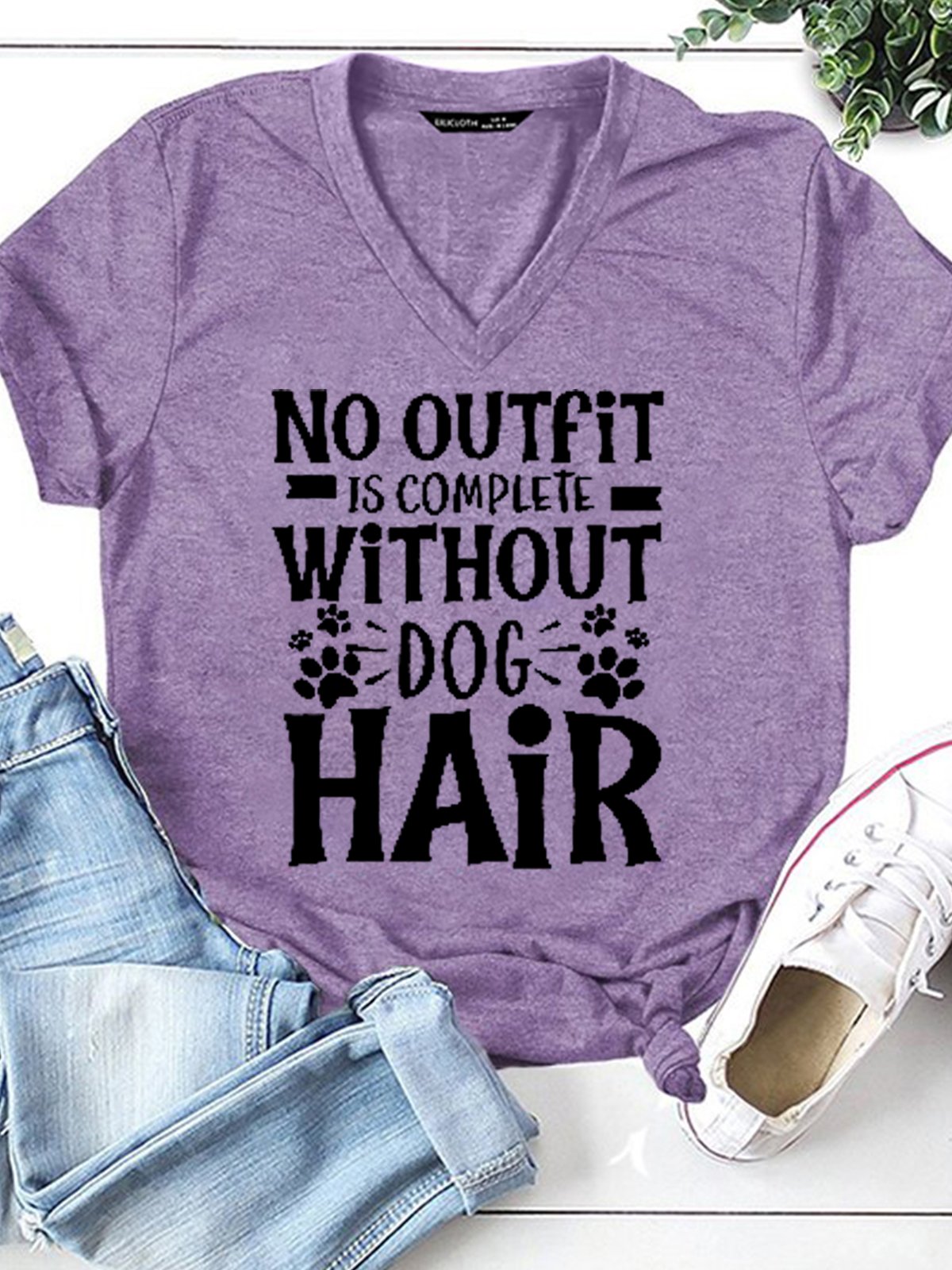 No Outfit Is Complete Without Dog Hair V Neck Short Sleeve T-Shirt