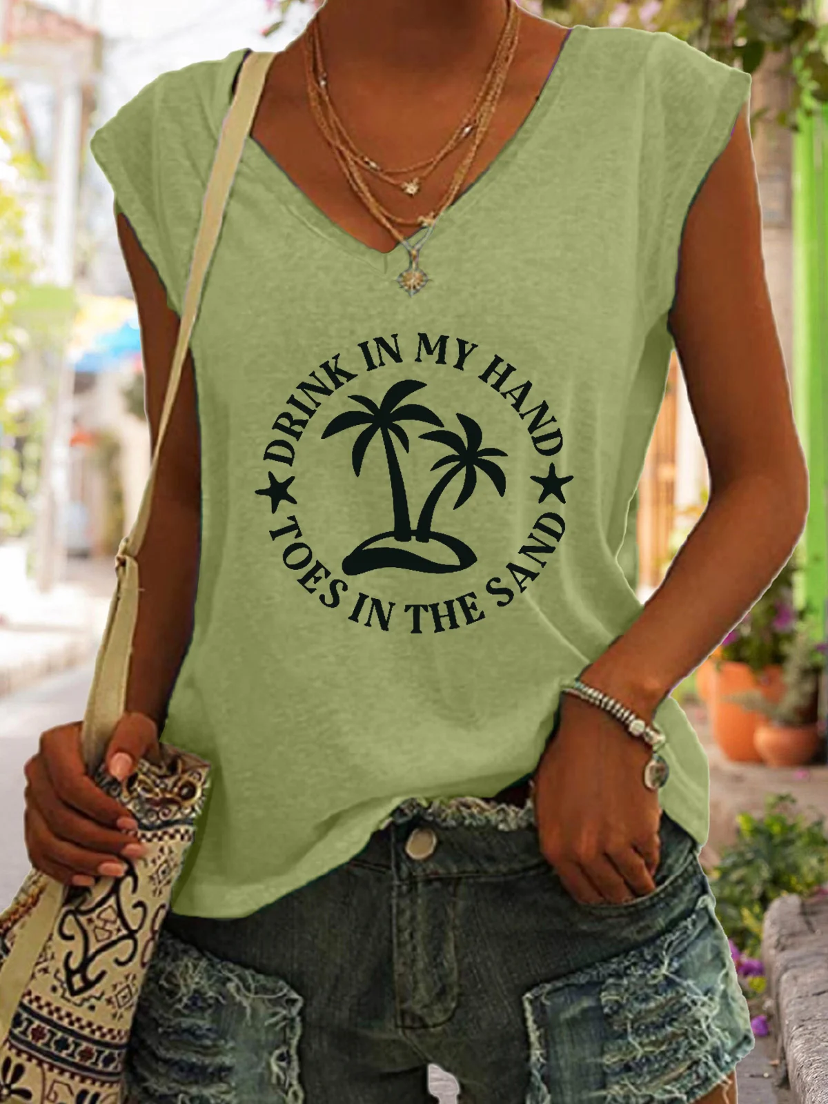 Drink In My Hand Toes In The Sand Basics Letter Regular Fit Knit Tank