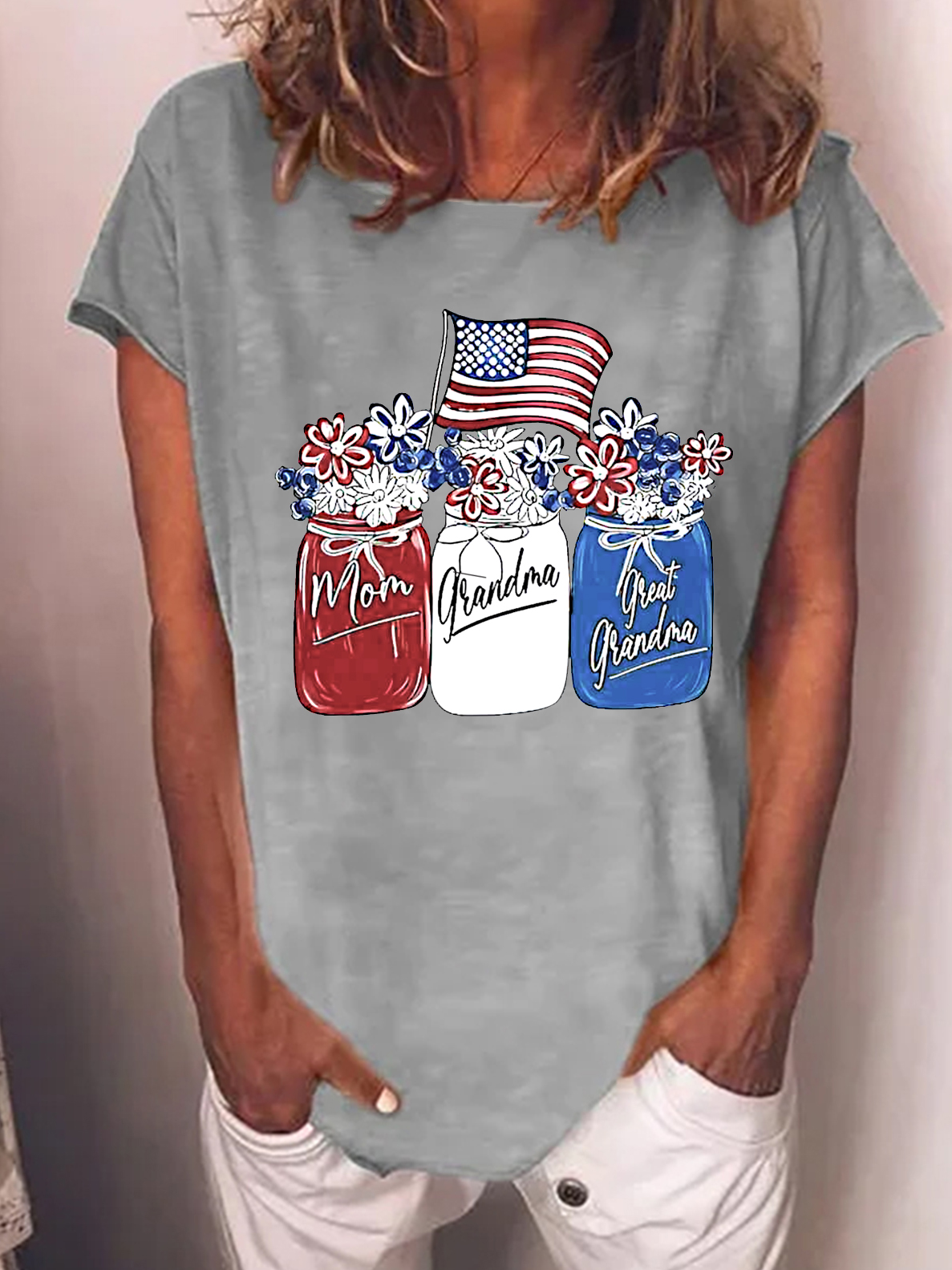 Mom Grandma Great-grandma Independence Day Bottles T-shirt