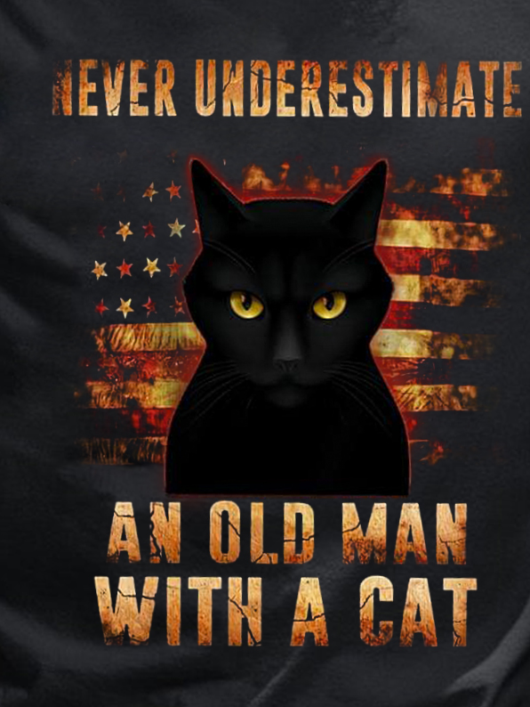 Men Funny Never Underestimate An Old Man With A Cat Loose T-Shirt