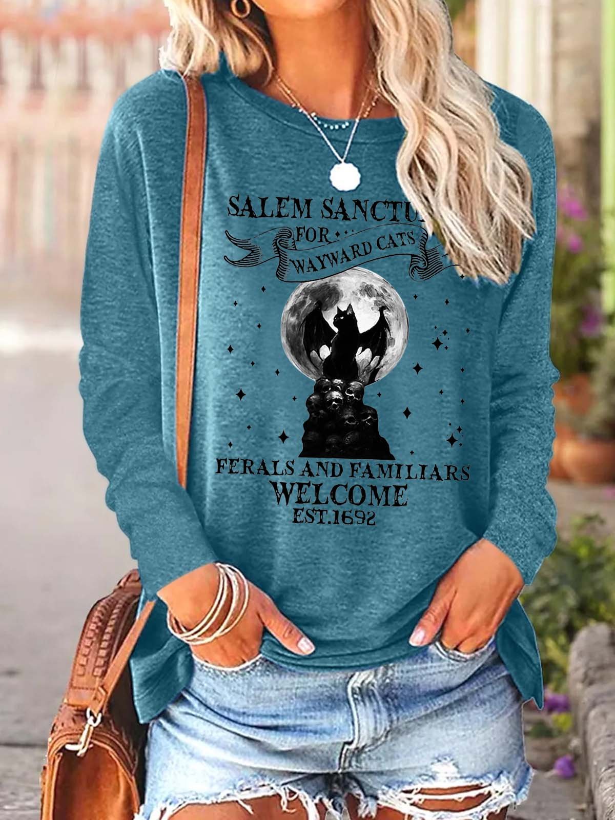 Women Black Cat Bats Casual Halloween Crew Neck Top