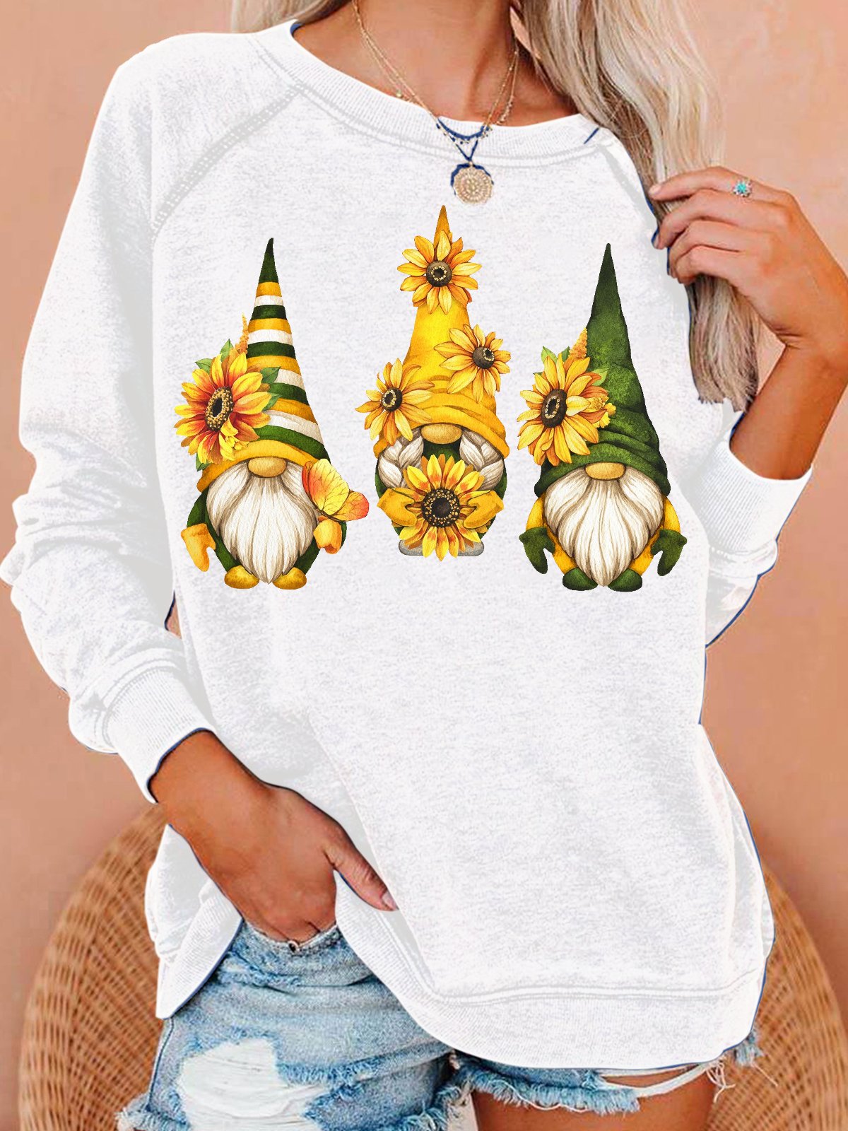 Womens Garden gnome cute watercolor Sunflower gnome Casual Sweatshirt