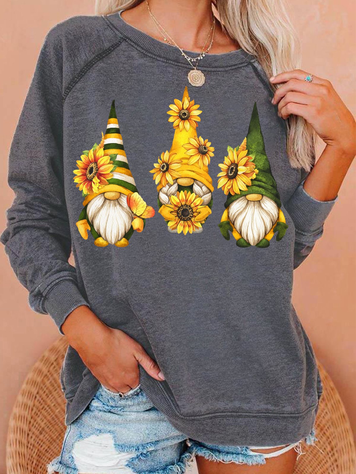 Womens Garden gnome cute watercolor Sunflower gnome Casual Sweatshirt