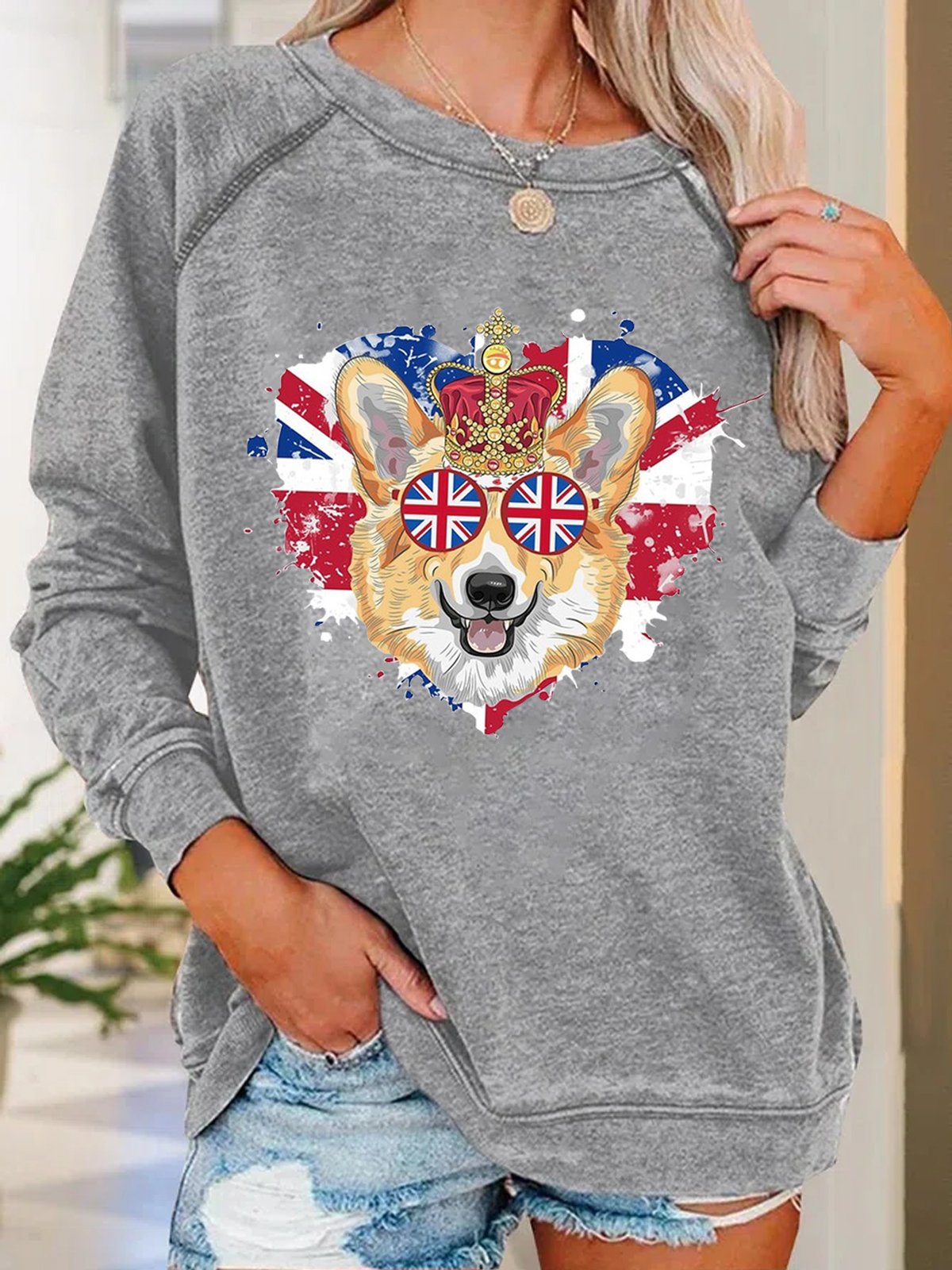 Women The Queens Celebrating Corgi Crew Neck Sweatshirts