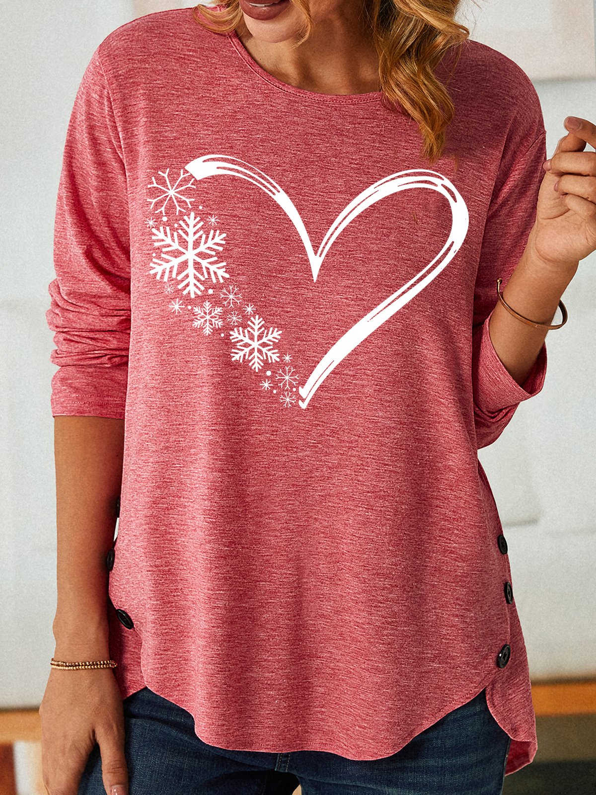 Womens Snowflake Heart For Christmas Crew Neck Top