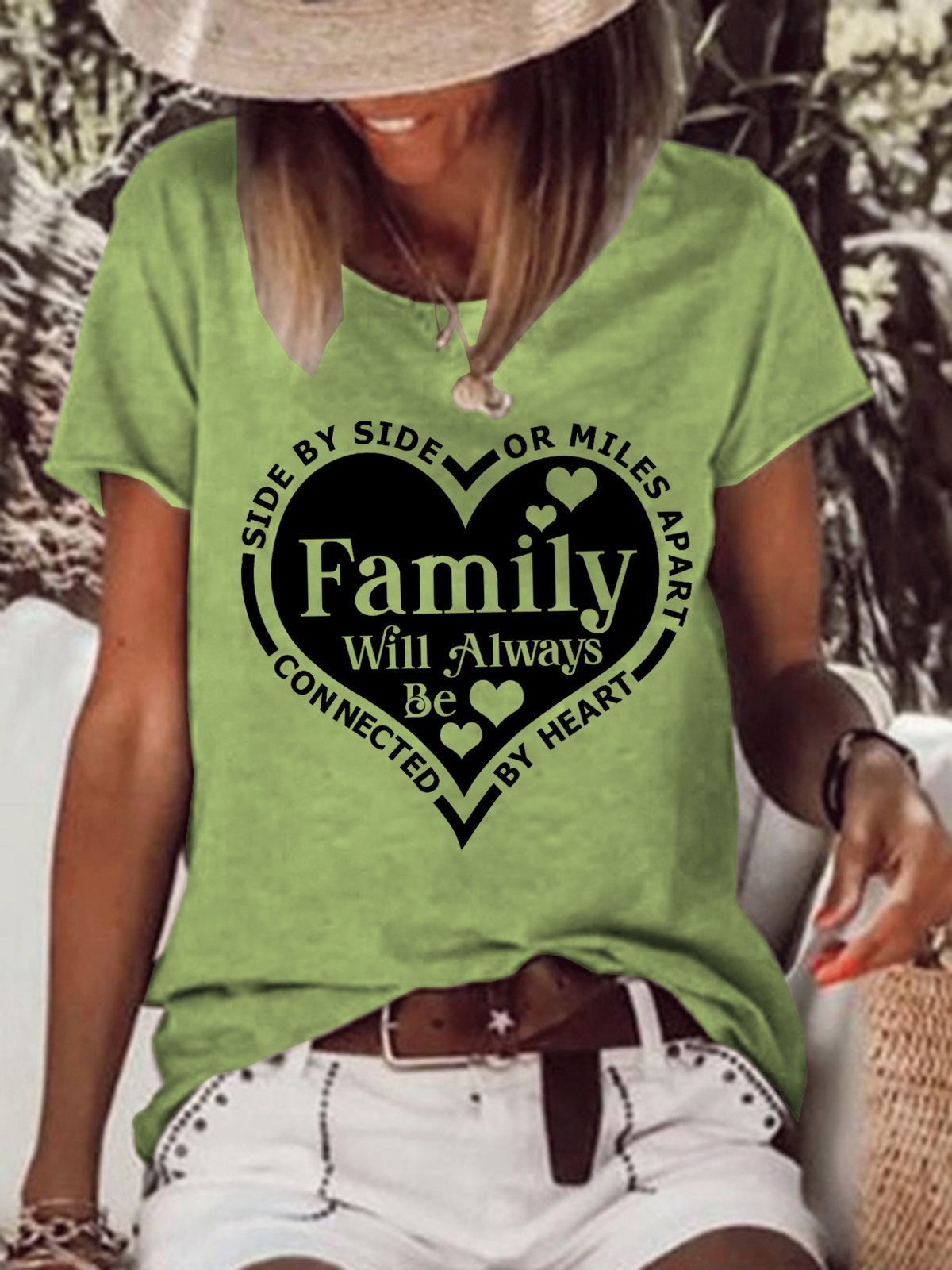 Women Side By Side Or Miles Apart Family Will Always Be Connected By Heart Cotton-Blend Simple Loose T-Shirt