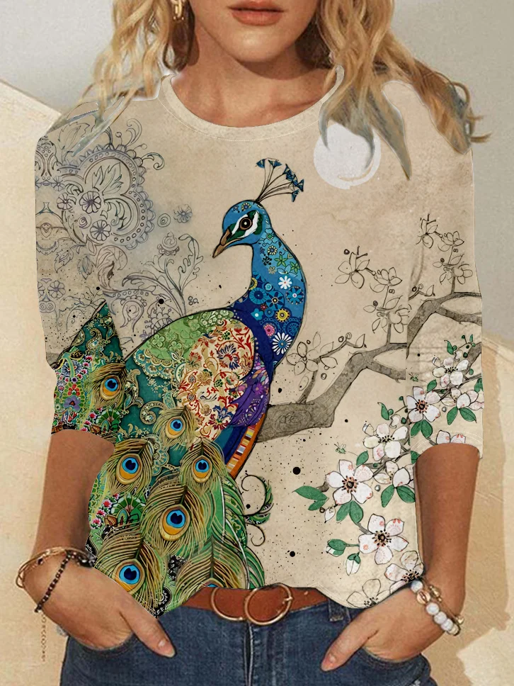 Women's Beautiful Peacock Print Crew Neck Top