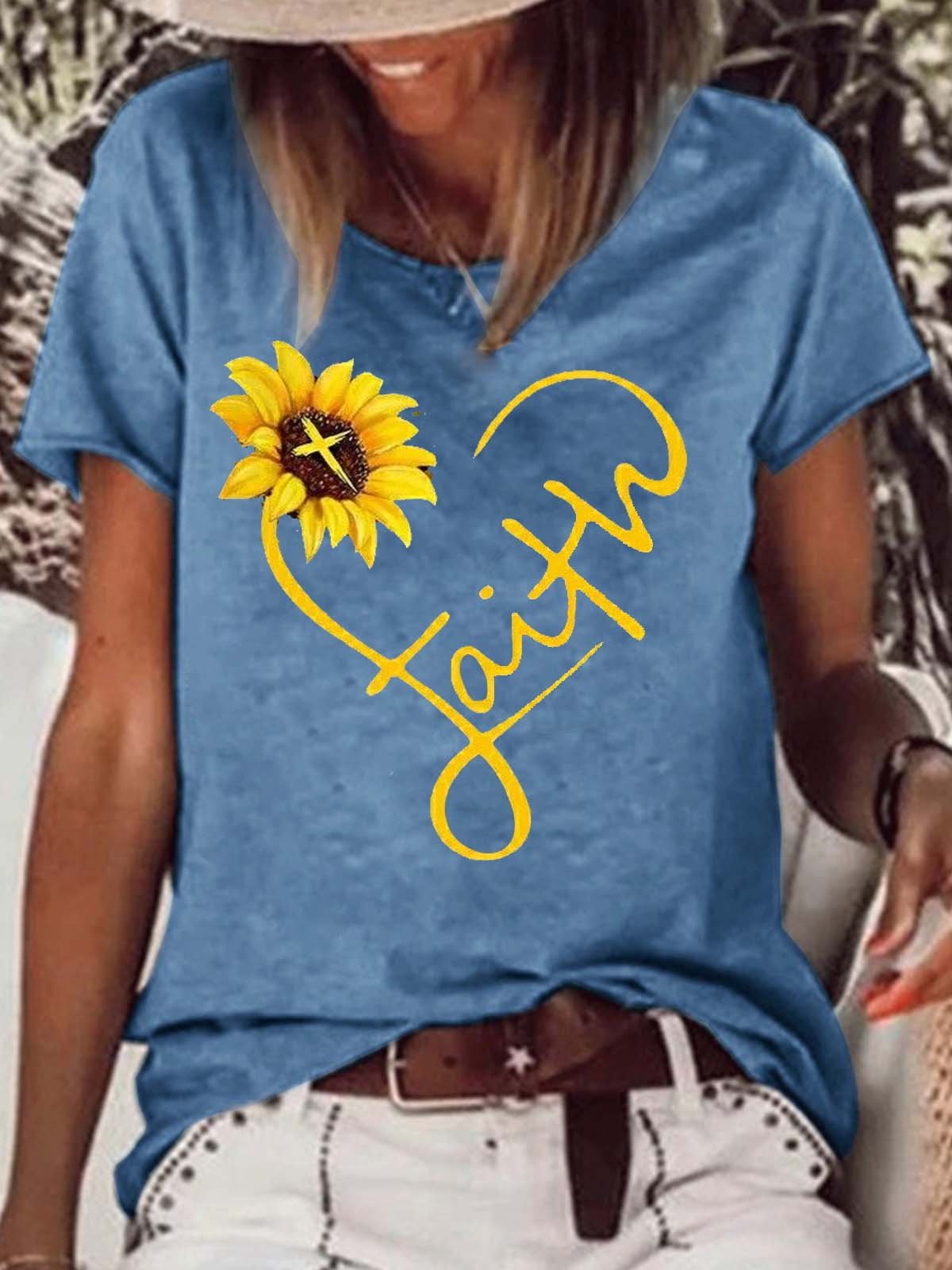 Women's Sunflower Faith Christian Letters Crew Neck Casual T-Shirt