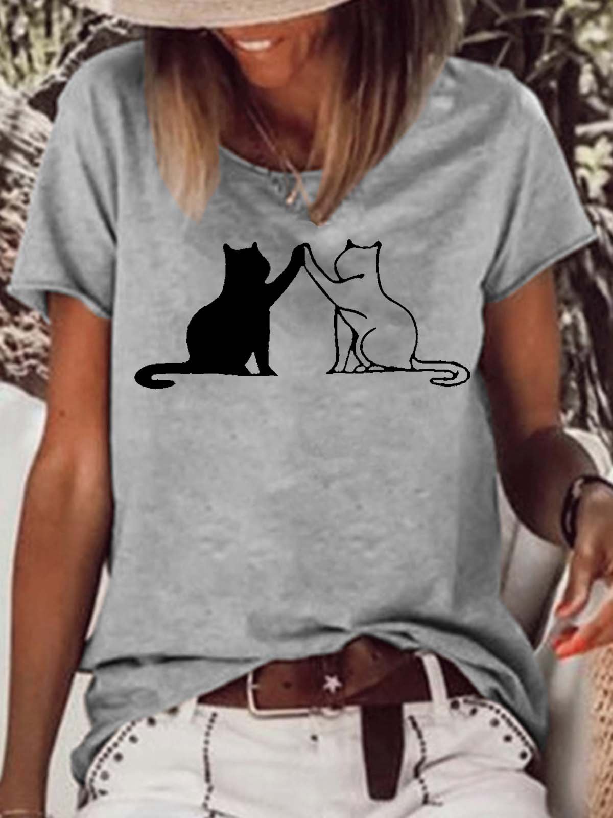 Women's Cute Cat Casual T-Shirt