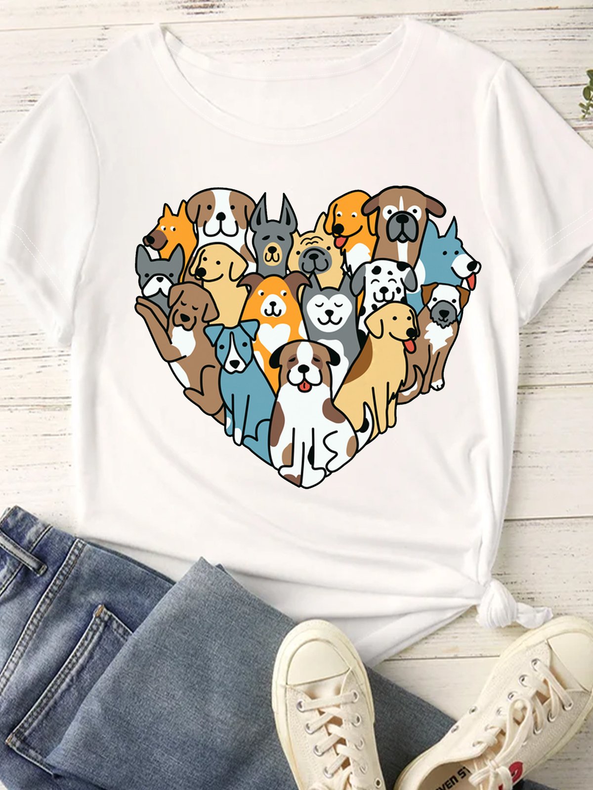 Women‘s Heart Of Dog Print Crew Neck Casual T-Shirt