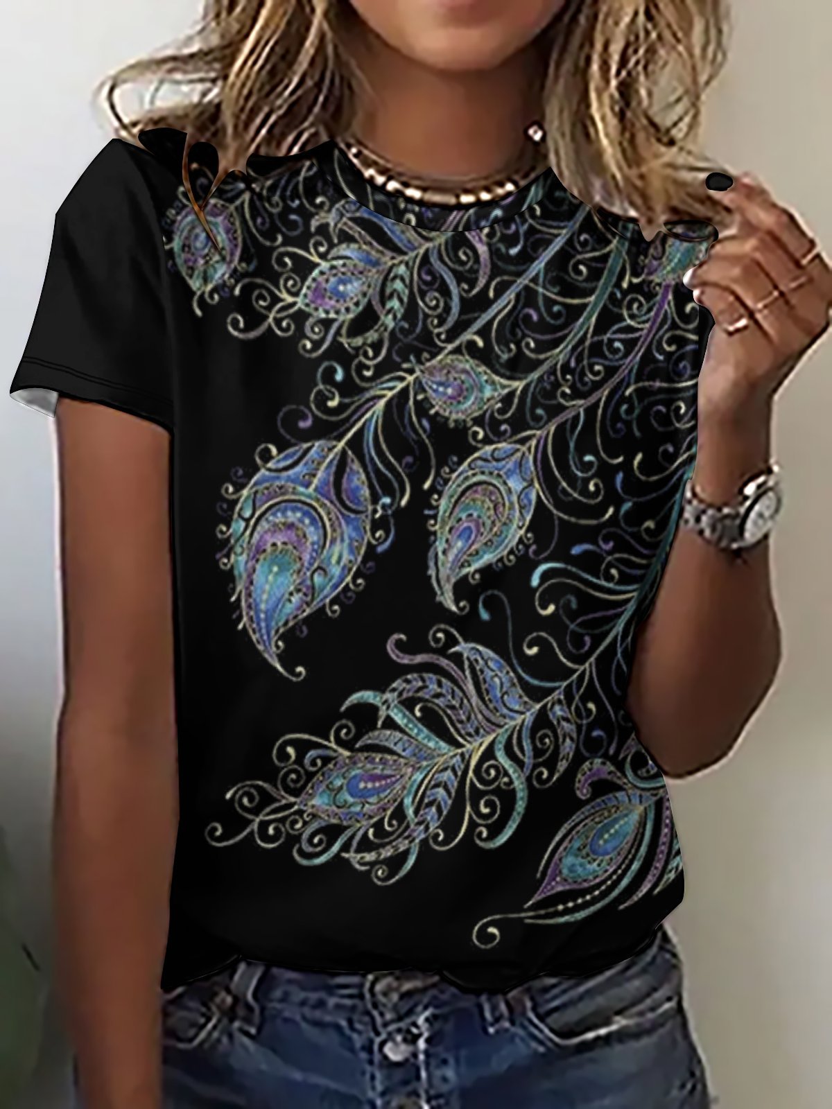 Women's Peacock Feathers Print Crew Neck T-Shirt