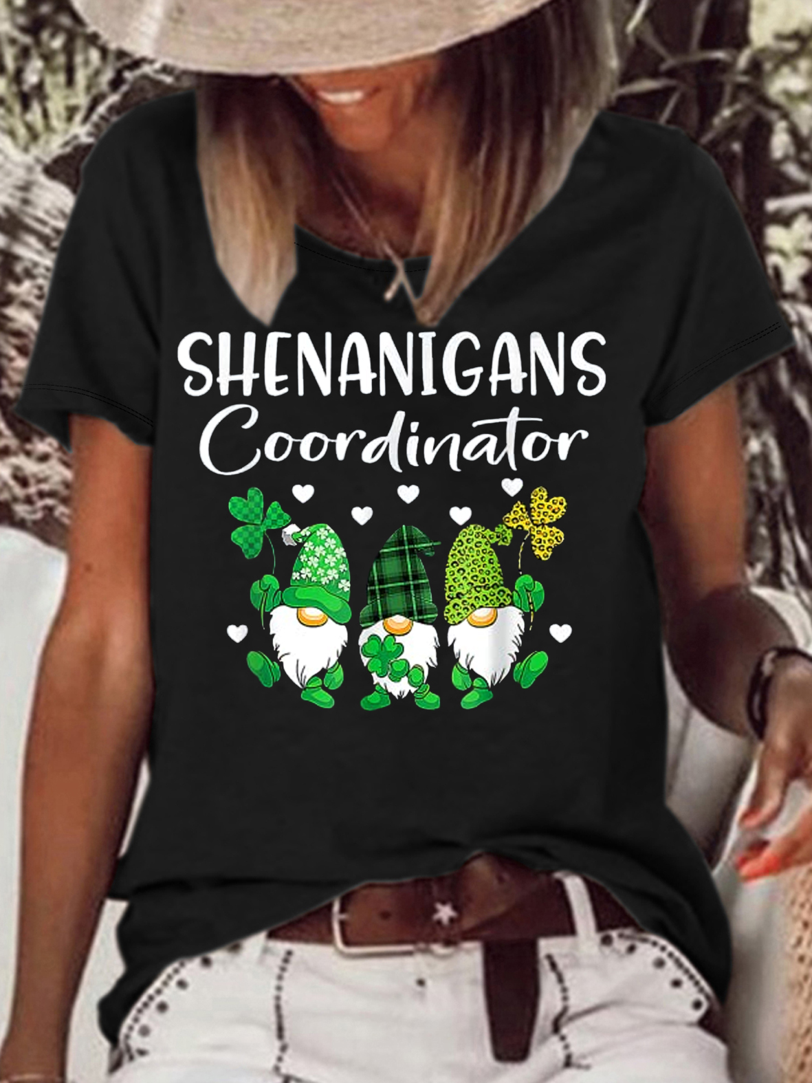 Women‘s Shenanigans Coordinator St Patricks Day Gnomes Crew Neck Casual etters T-Shirt