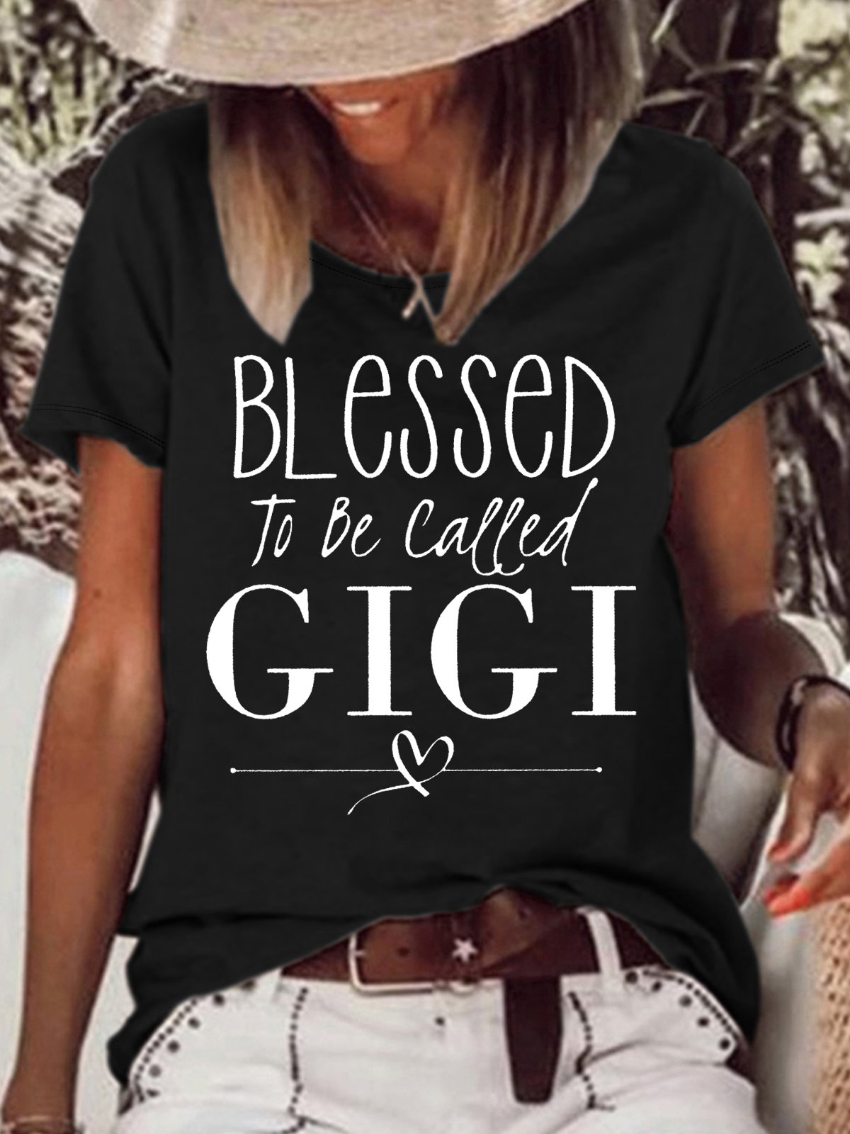 Women's Blessed To Be Called Gigi Crew Neck Casual T-Shirt