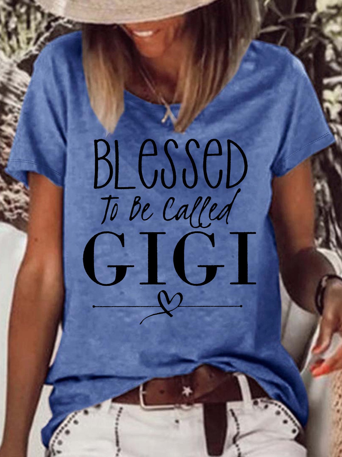 Women's Blessed To Be Called Gigi Crew Neck Casual T-Shirt