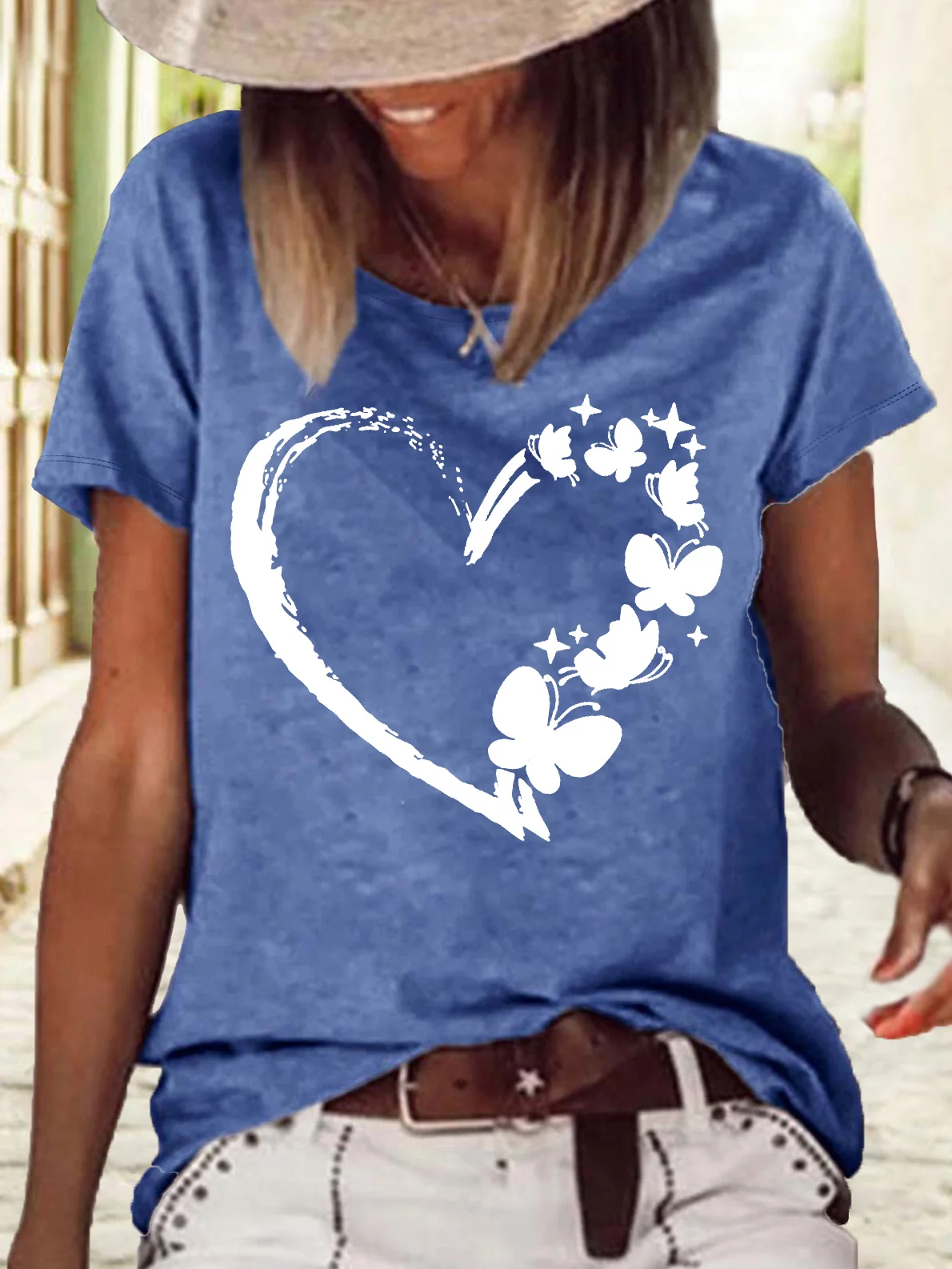 Women's Butterfly Heart Print Casual Crew Neck Letters T-Shirt