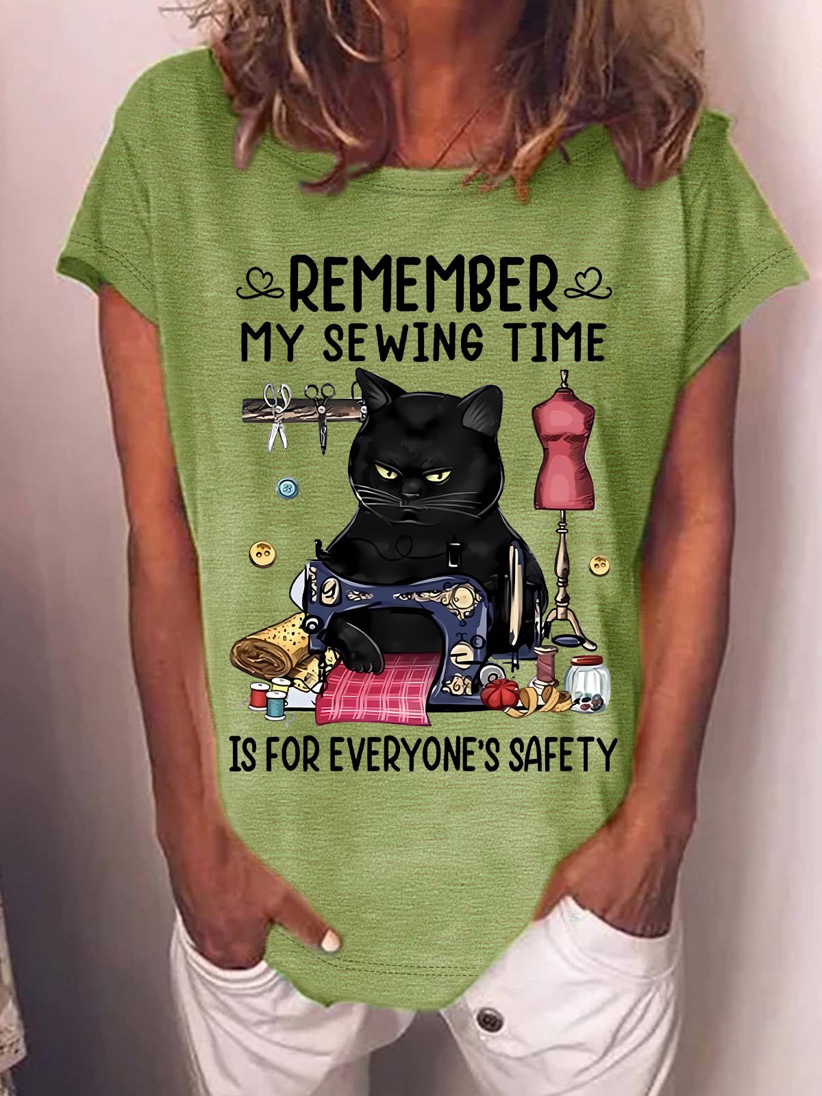 Women's Remember My Sewing Time Is For Everyone'S Safety Funny Cat Graphic Printing Loose Casual Text Letters Crew Neck T-Shirt