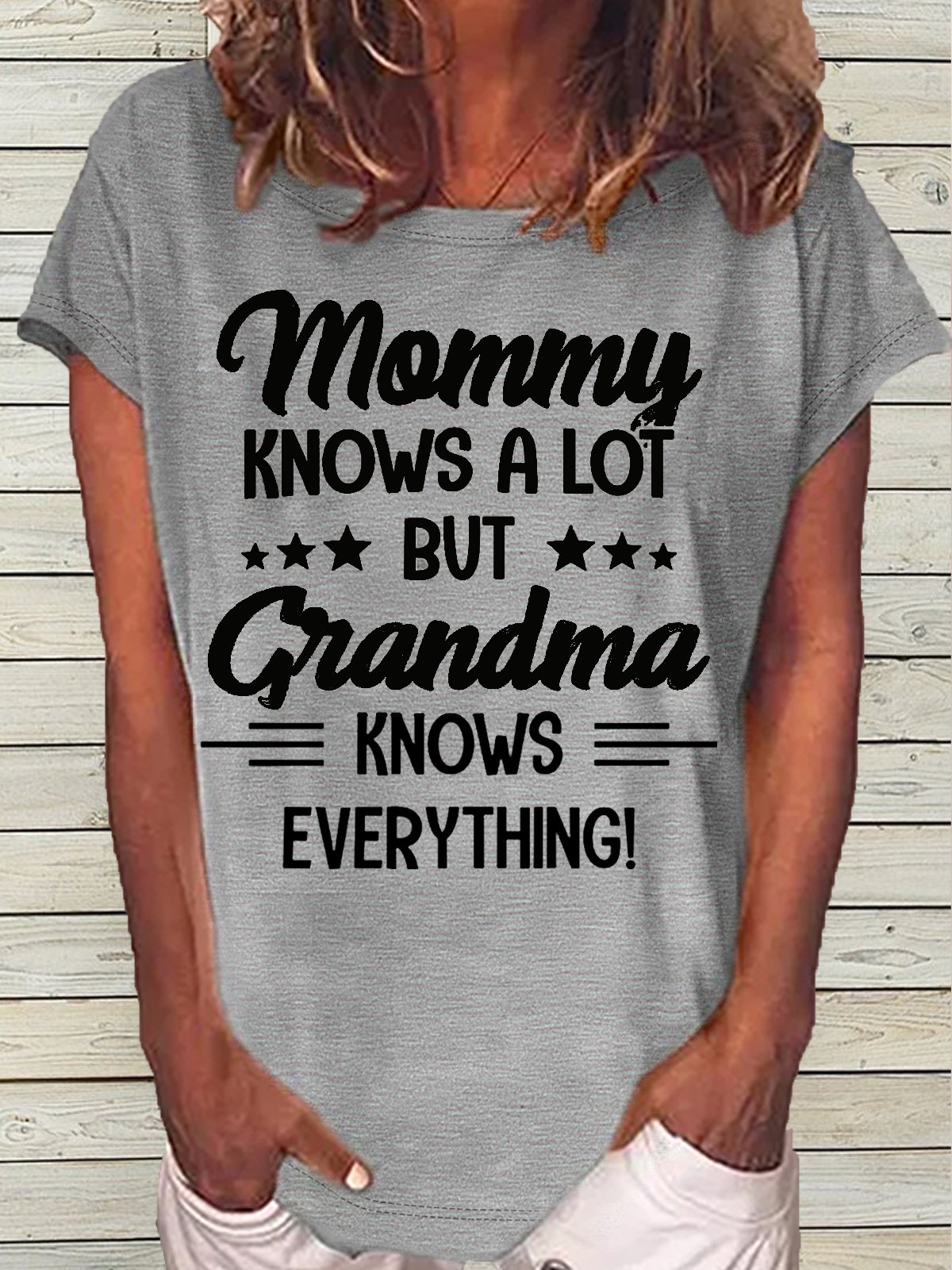 Women's Funny Mommy Knows A Lot Casual T-Shirt