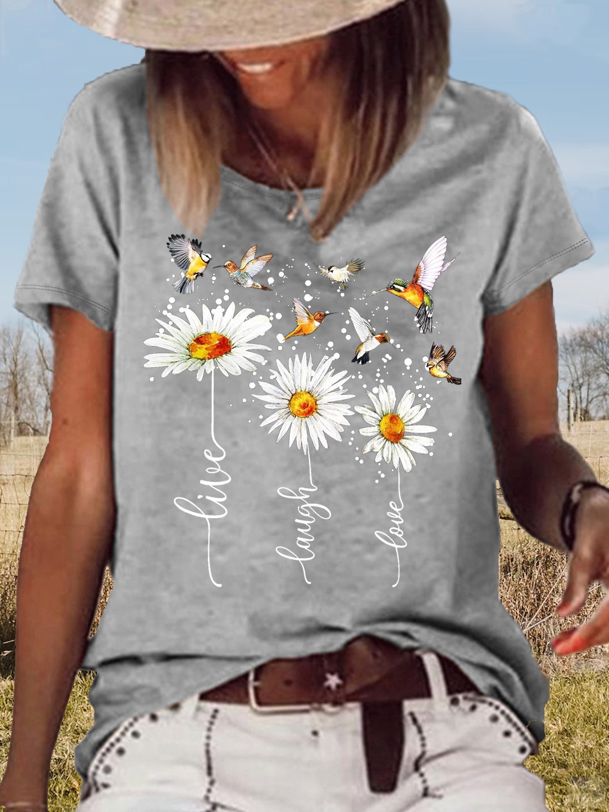 Women's Casual Daisy Live Laugh Love Bird Print Letters Crew Neck T-Shirt