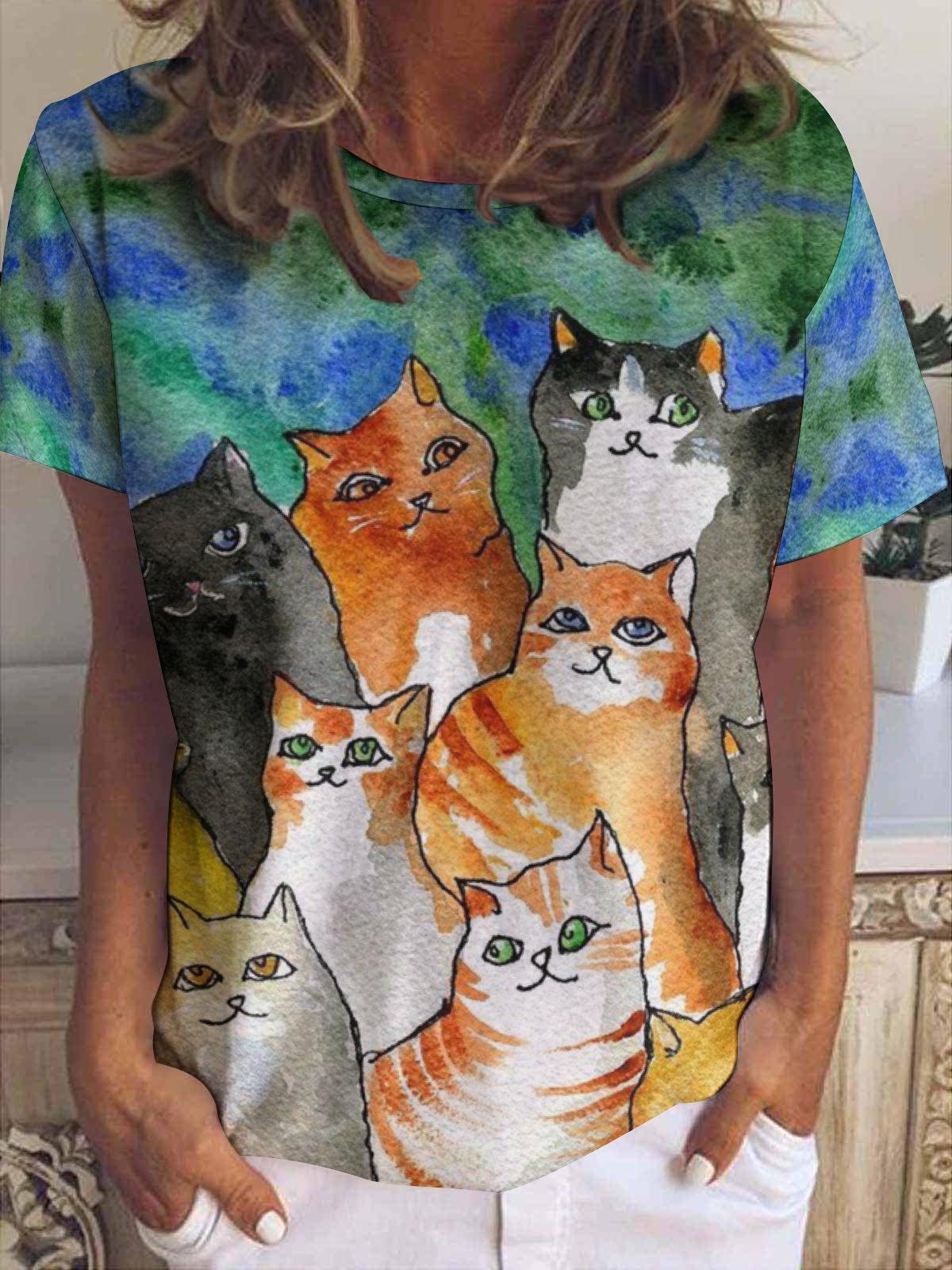 Women's Cute Cat Simple Crew Neck Color Block T-Shirt