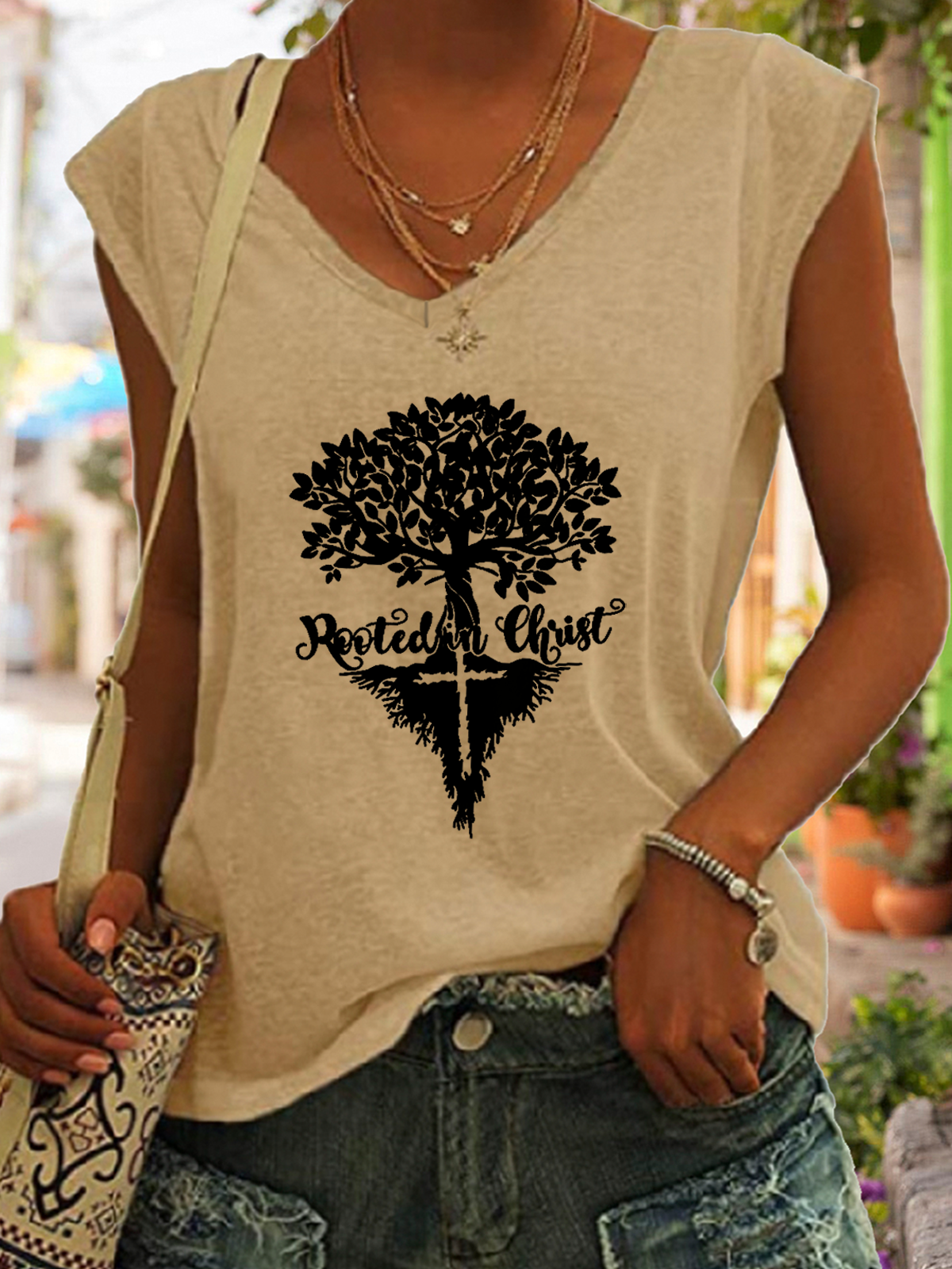 Women's Rooted In Christ Tree Simple Regular Fit Tank Top