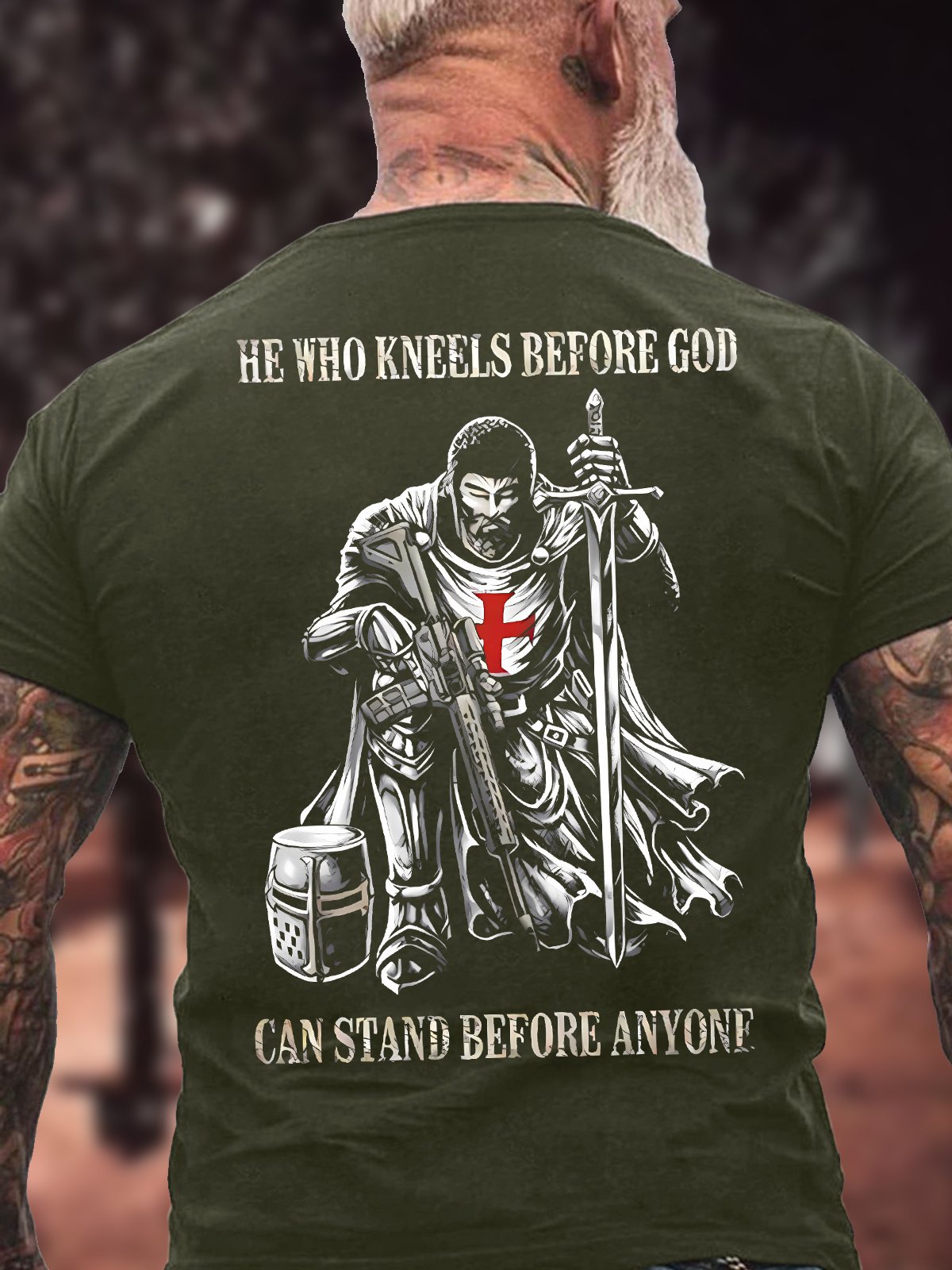 Men's He Who Kneels Before God Can Stand Before Anyone Funny Graphic Printing Loose Cotton Casual Text Letters T-Shirt