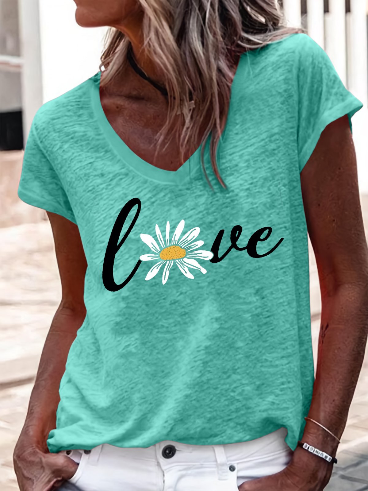 Women's Love Daisy Casual T-Shirt