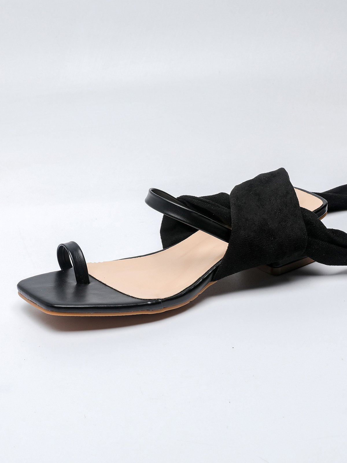 Minimalist Low Heel Ankle Strap Toe-ring Sandals