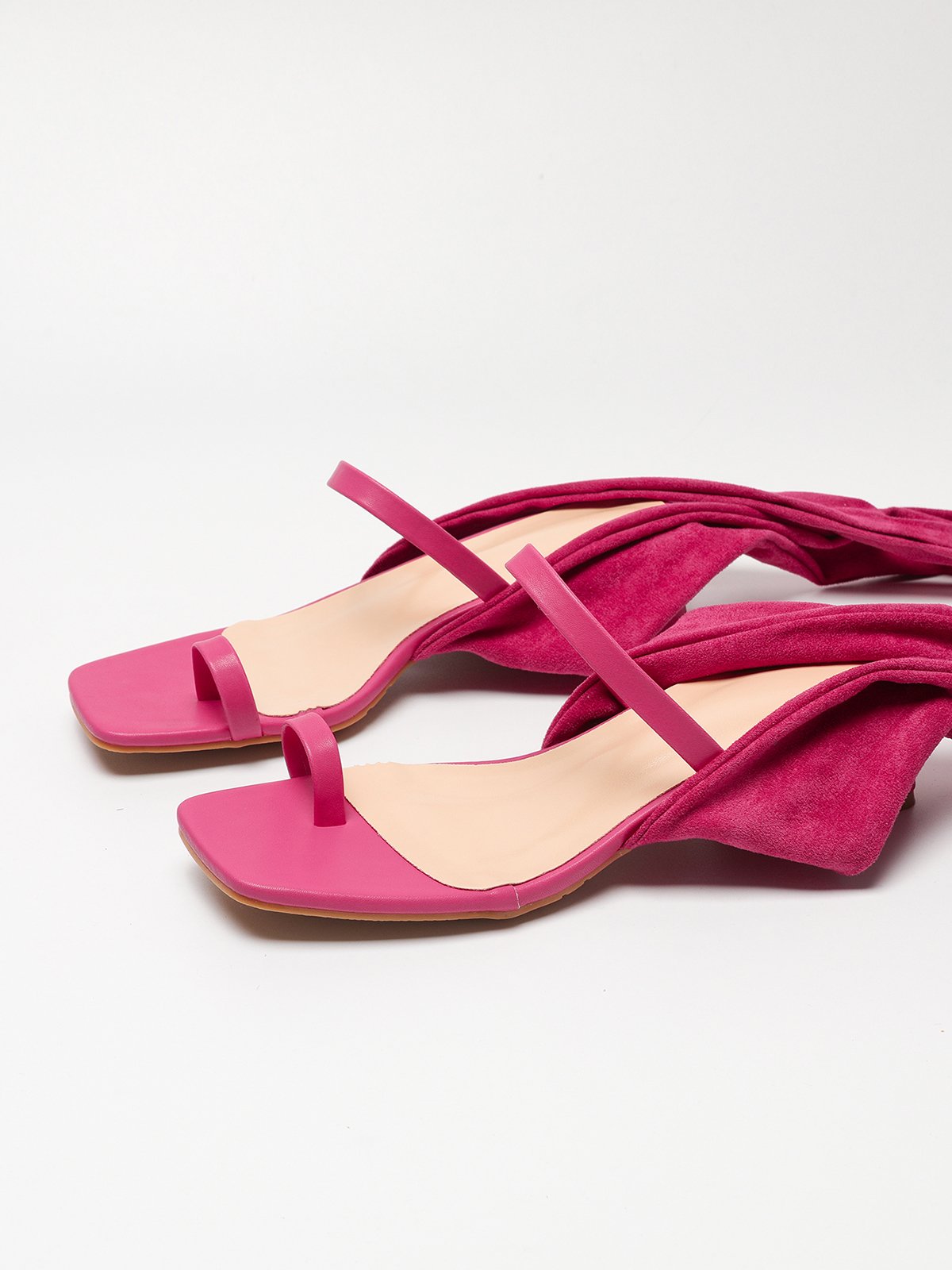 Minimalist Low Heel Ankle Strap Toe-ring Sandals