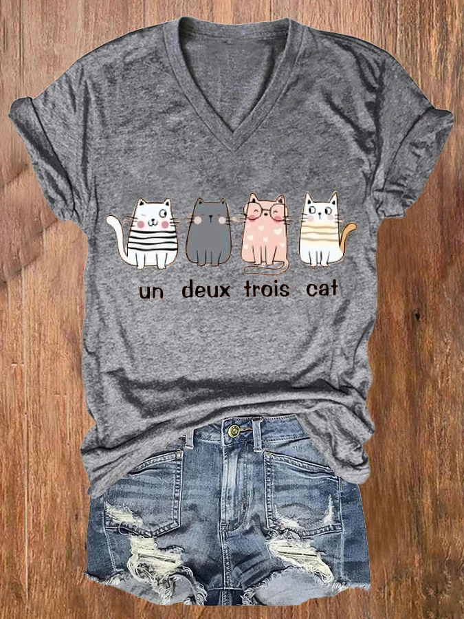 Women's Un Deux Trois Cat Printed Short Sleeve T-Shirt