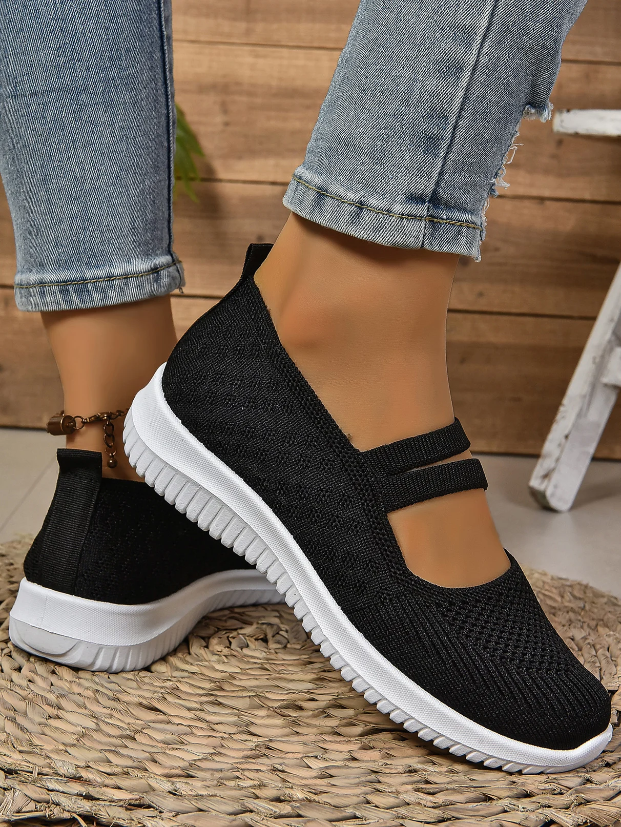 Casual Plain Mesh Fabric Wedge Heel Shallow Shoes