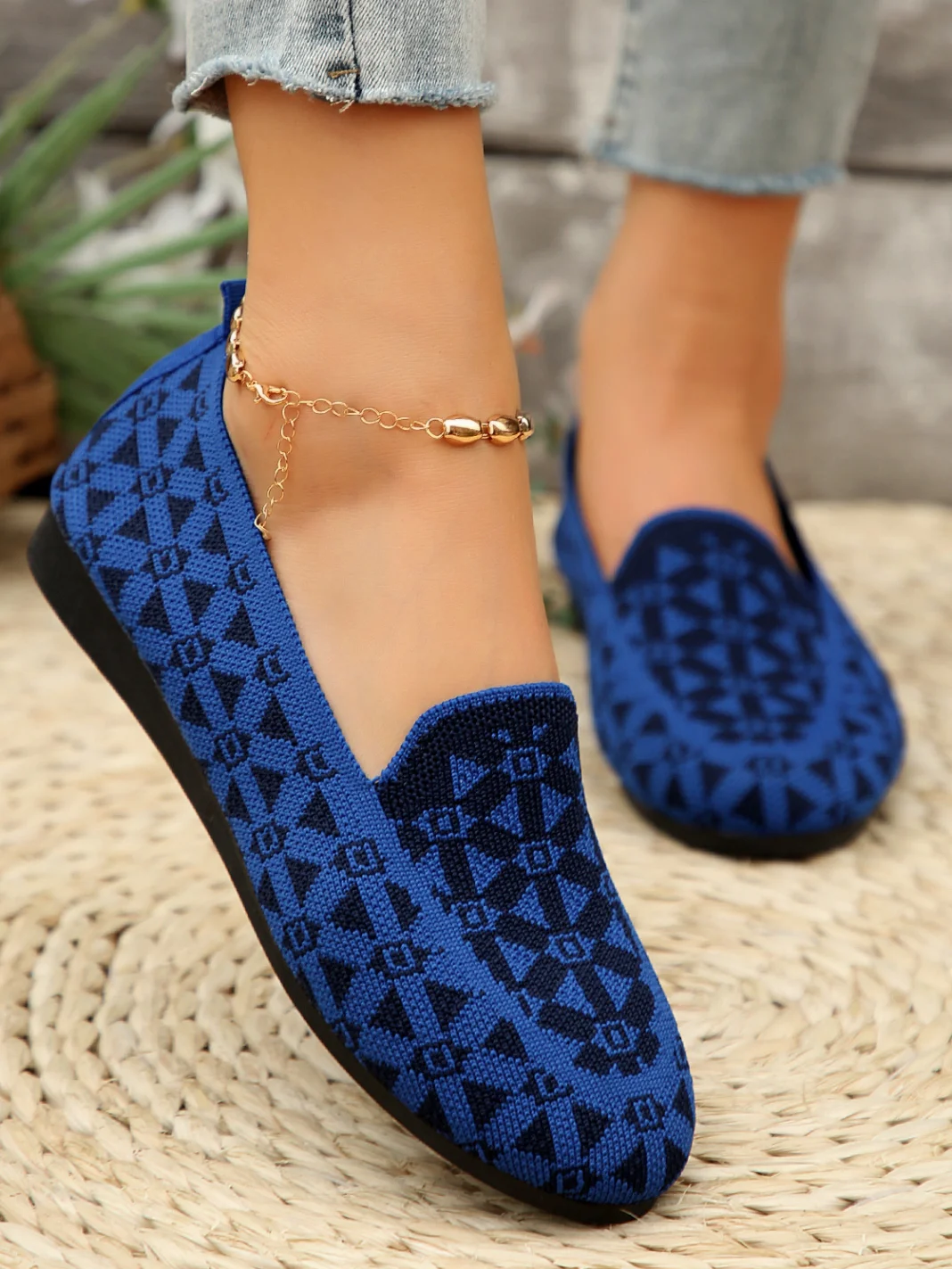 Mesh Fabric All Season Ethnic Shallow Shoes