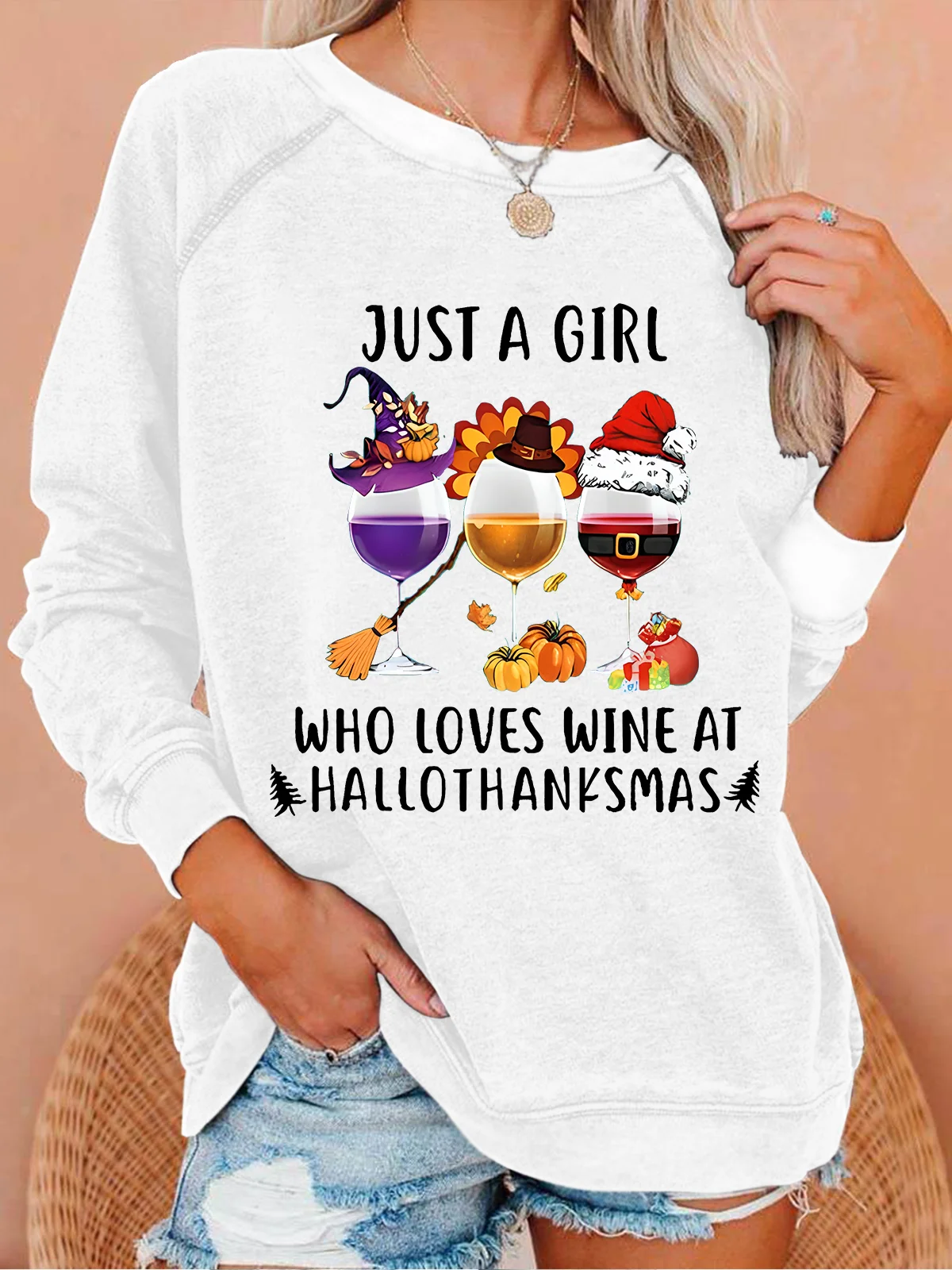 Women's Just A Girl Who Loves Wine At Hallothanksmas Print Casual Sweatshirt