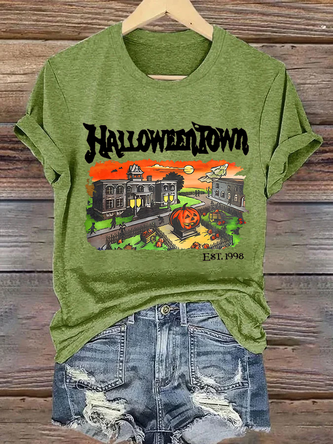 Women's Vintage Halloween Town Est 1998 Loose Simple T-Shirt