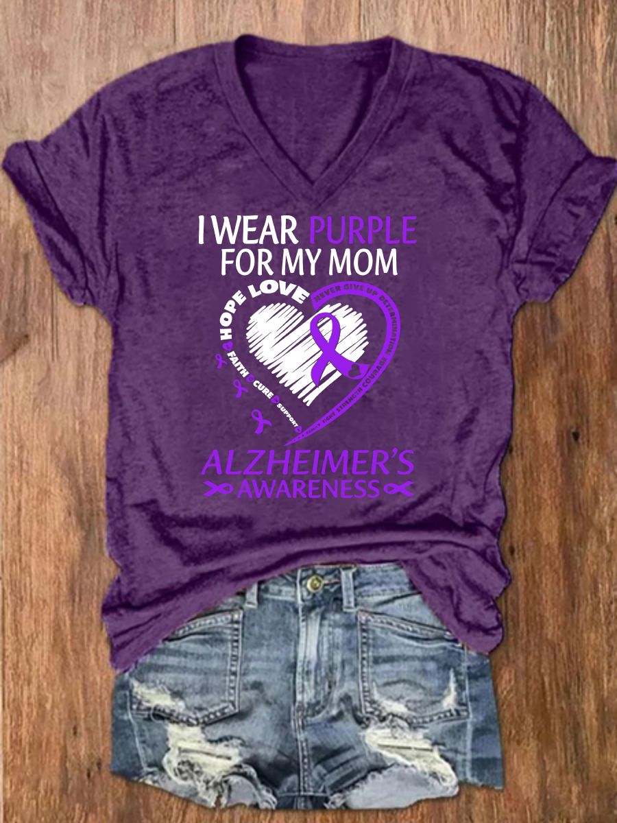 I Wear Purple For Mom With My Heart Alzheimer Floral Loose Simple Crew Neck T-Shirt