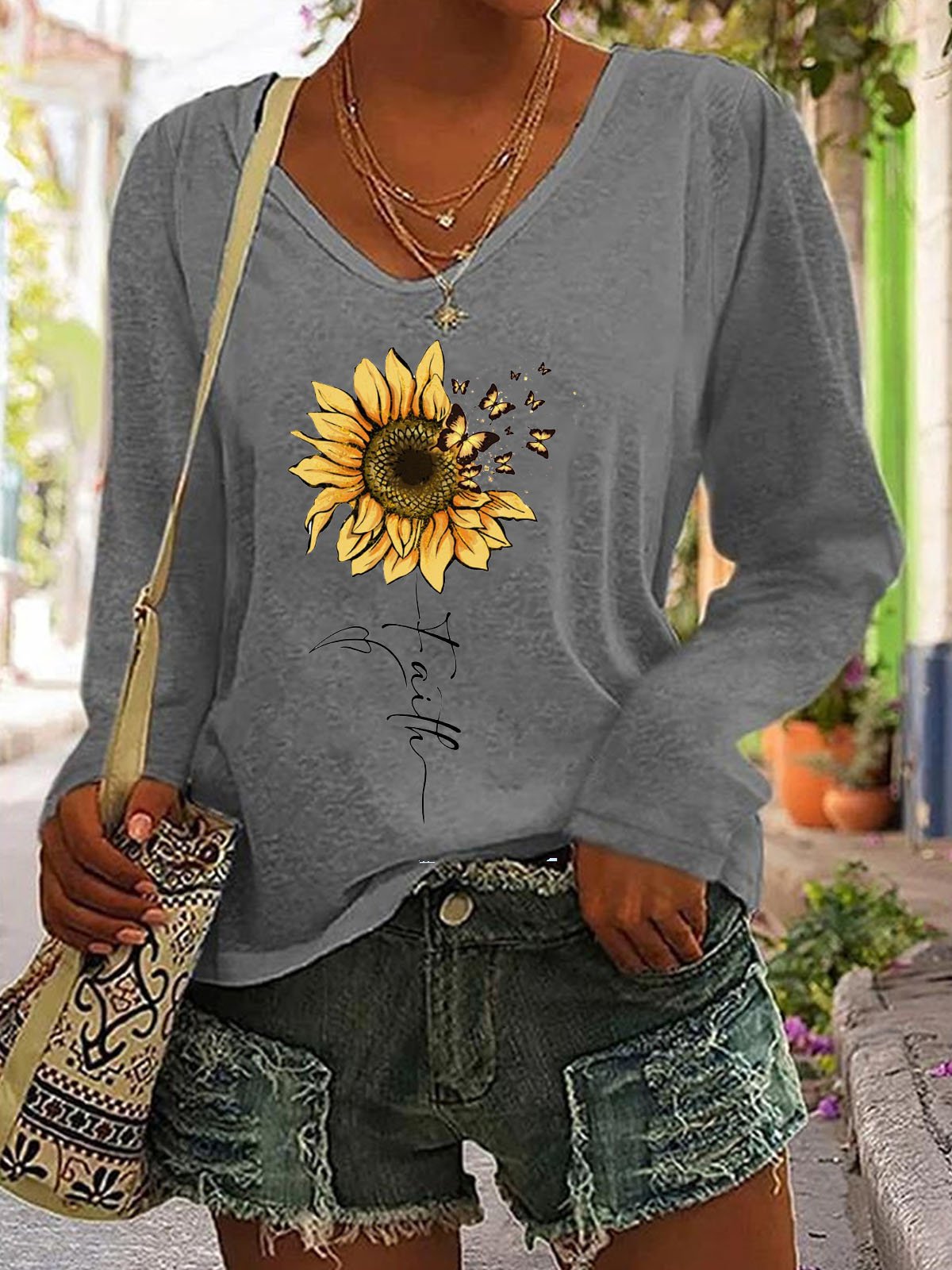 Sunflower Butterfly Printed Round Neck T-shirt