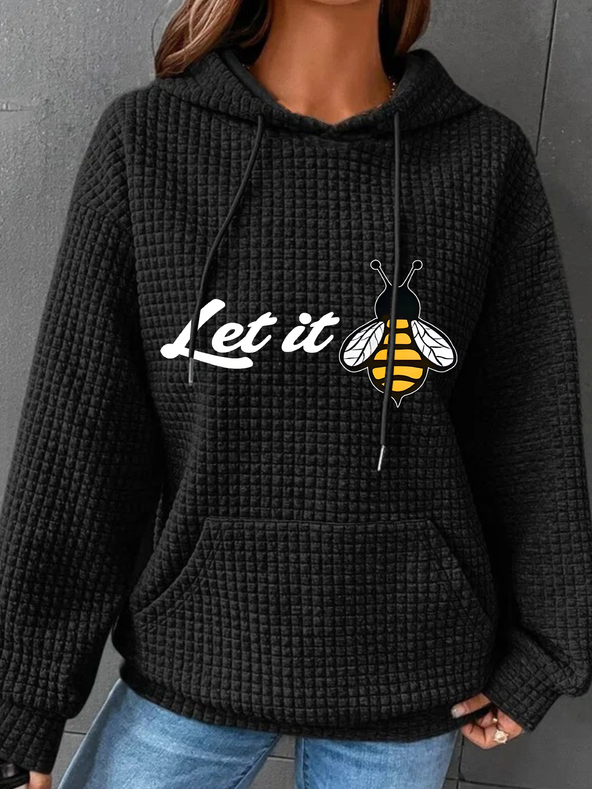 Peachbruh Let It Bee Positive Energy Slogan Printed Simple Loose Hoodie