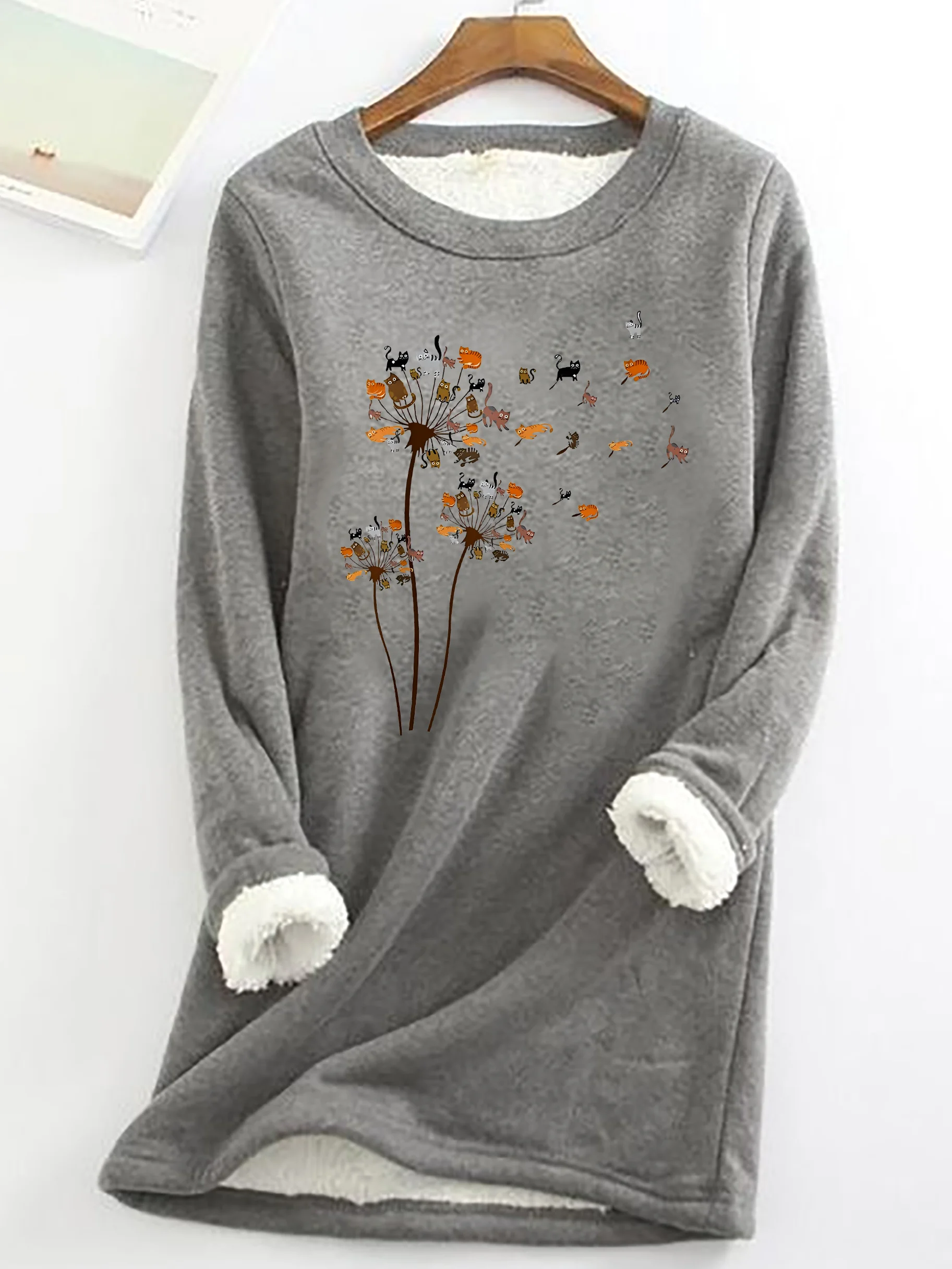 Cats Flower Fly Dandelion Casual Fluff Fleece Fabric Sweatshirt