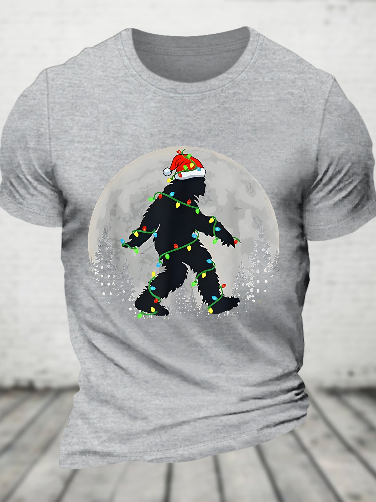 Funny Bigfoot Santa Christmas Xmas Cotton T-shirt