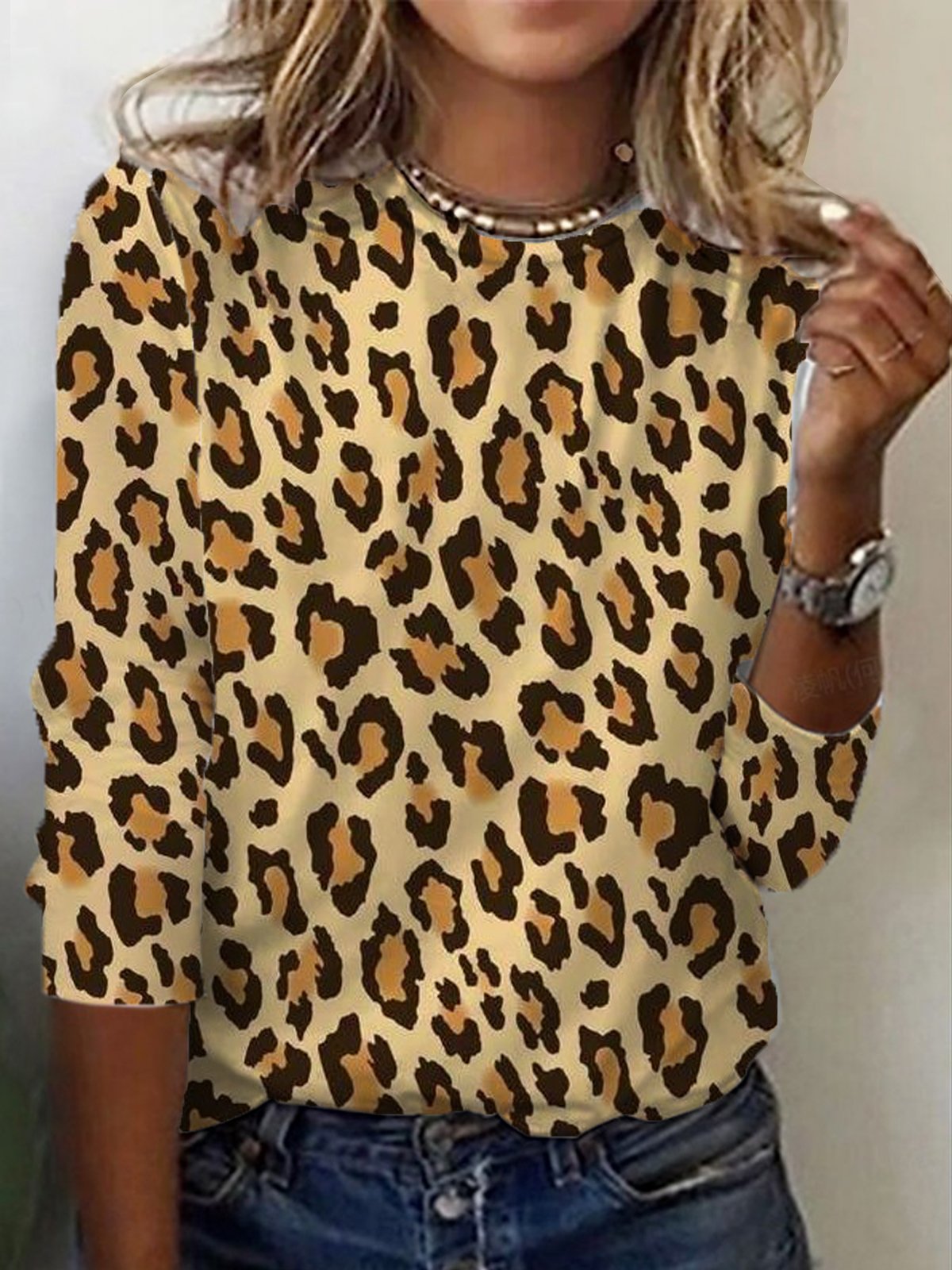 Leopard Print Long Sleeve Crew Neck T-shirt