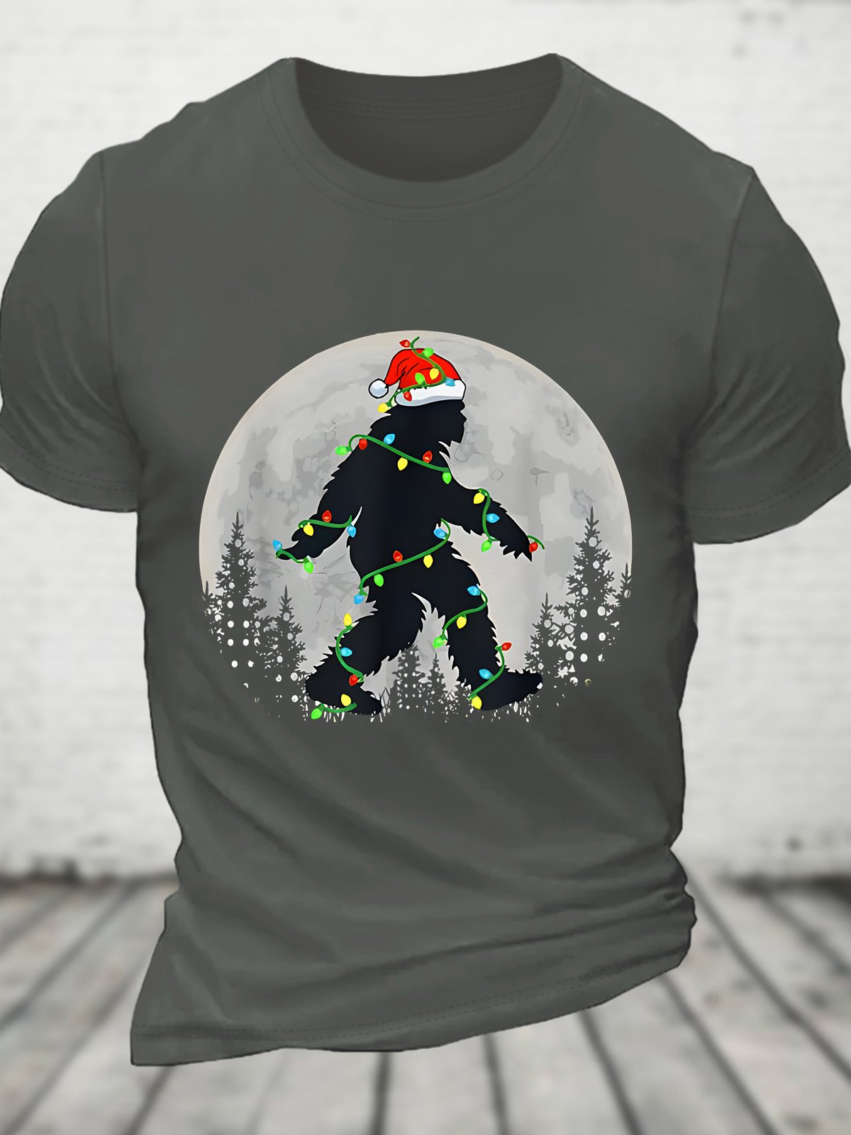 Funny Bigfoot Santa Christmas Xmas Cotton T-shirt