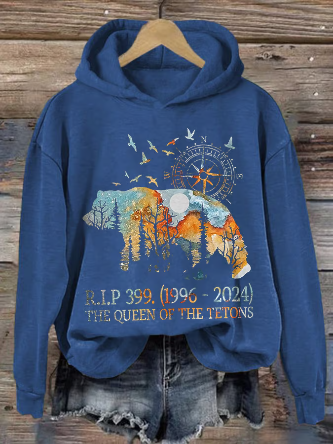 Retro Rip Grizzly 399 The Queen Of The Tetons 1996-2024 Print Hoodie