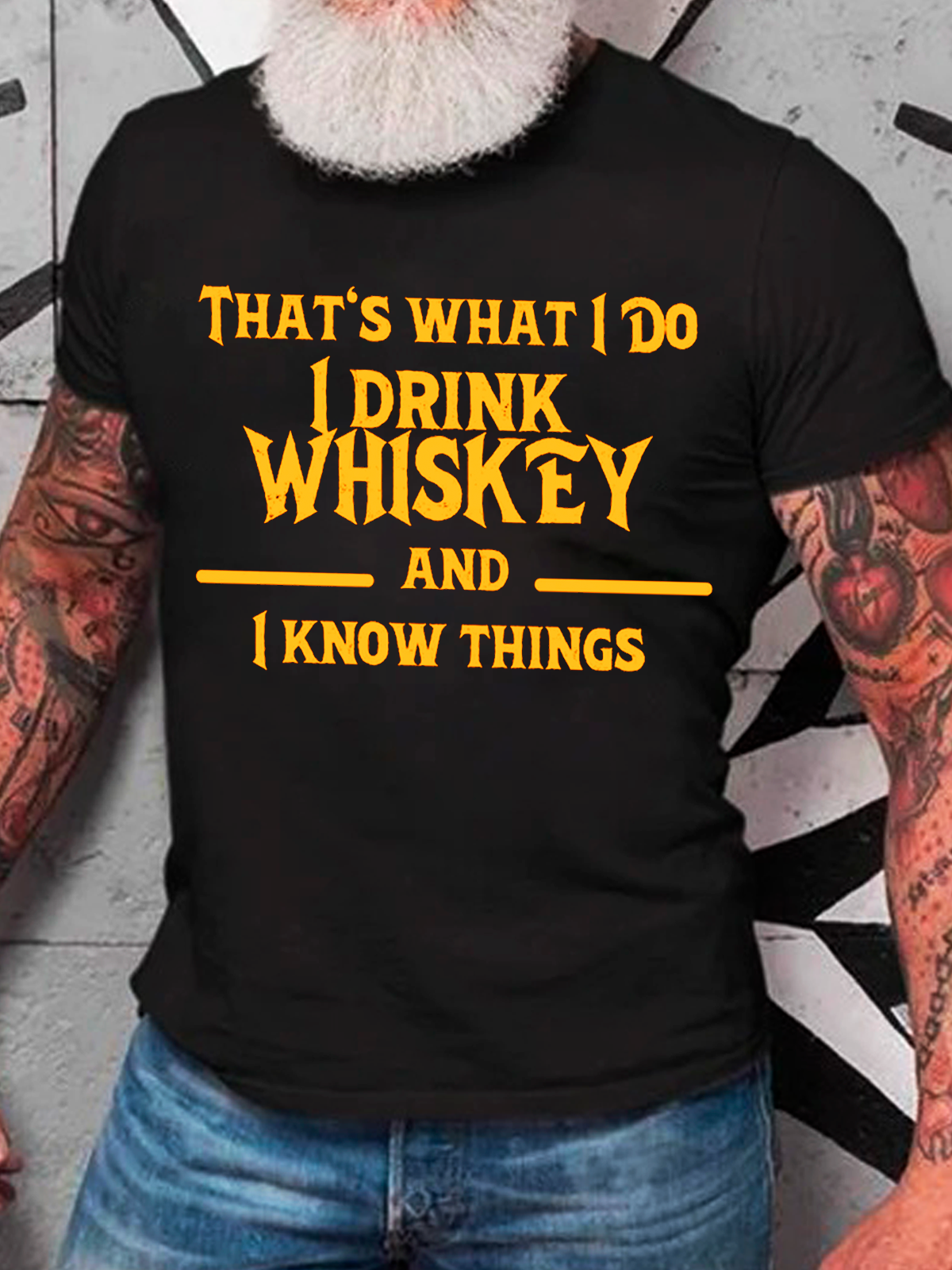 That‘S What I Do I Drink Whiskey And I Know Things Cotton T-Shirt