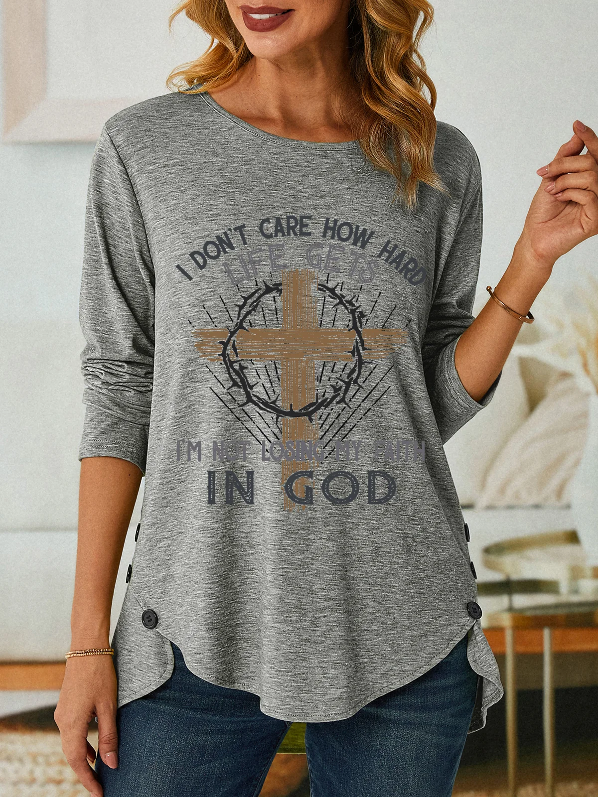 Im Not Losing My Faith In God Jesus God Christian Three-Button Crew Neck T-Shirt