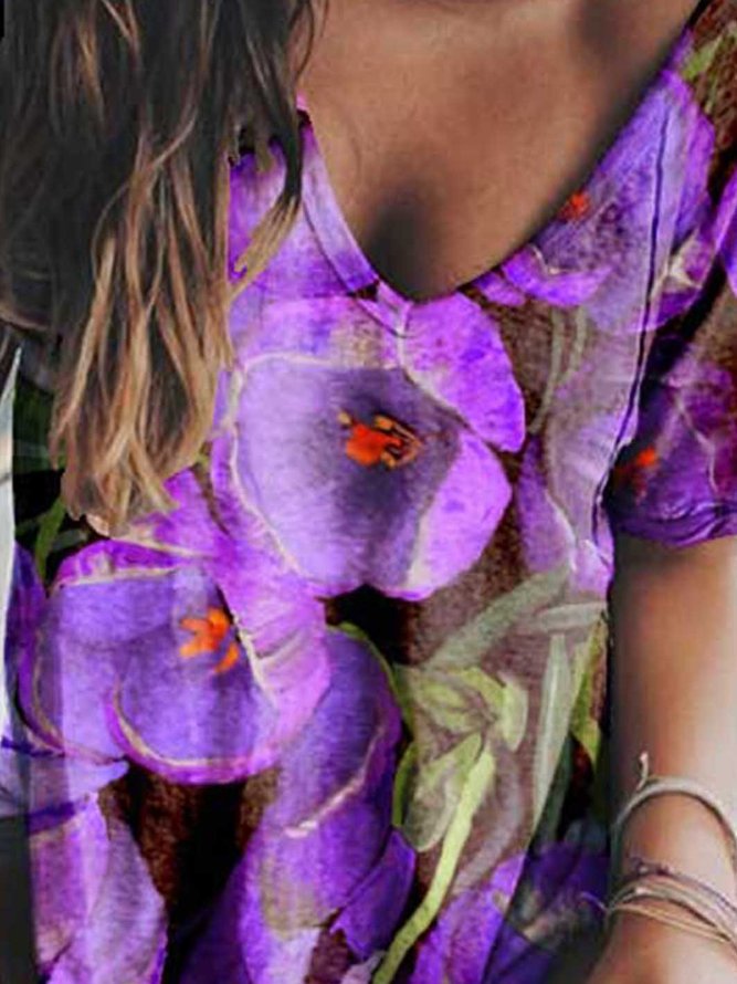 Floral oil painting print V-neck T-shirt