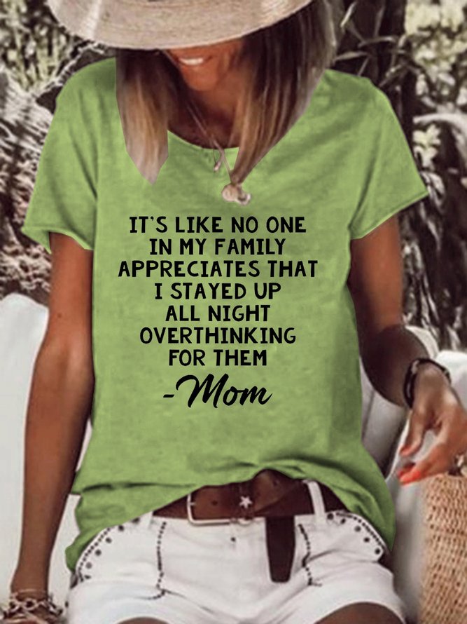 Overthinking Mom Women‘’s Short Sleeve T-shirt
