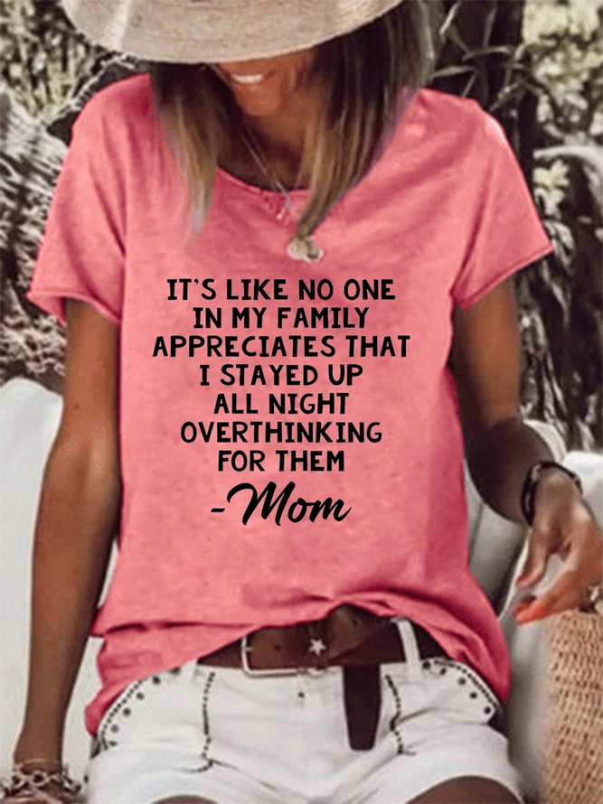 Overthinking Mom Women‘’s Short Sleeve T-shirt