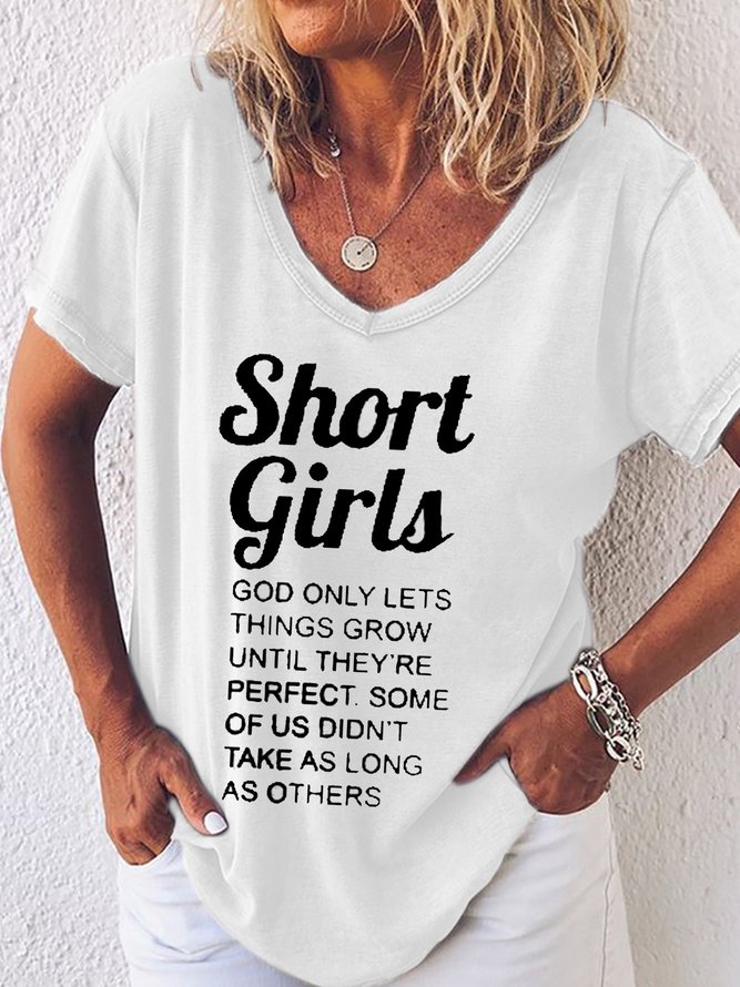 Women's Funny Short Girls God Only Lets Things Grow T-shirt